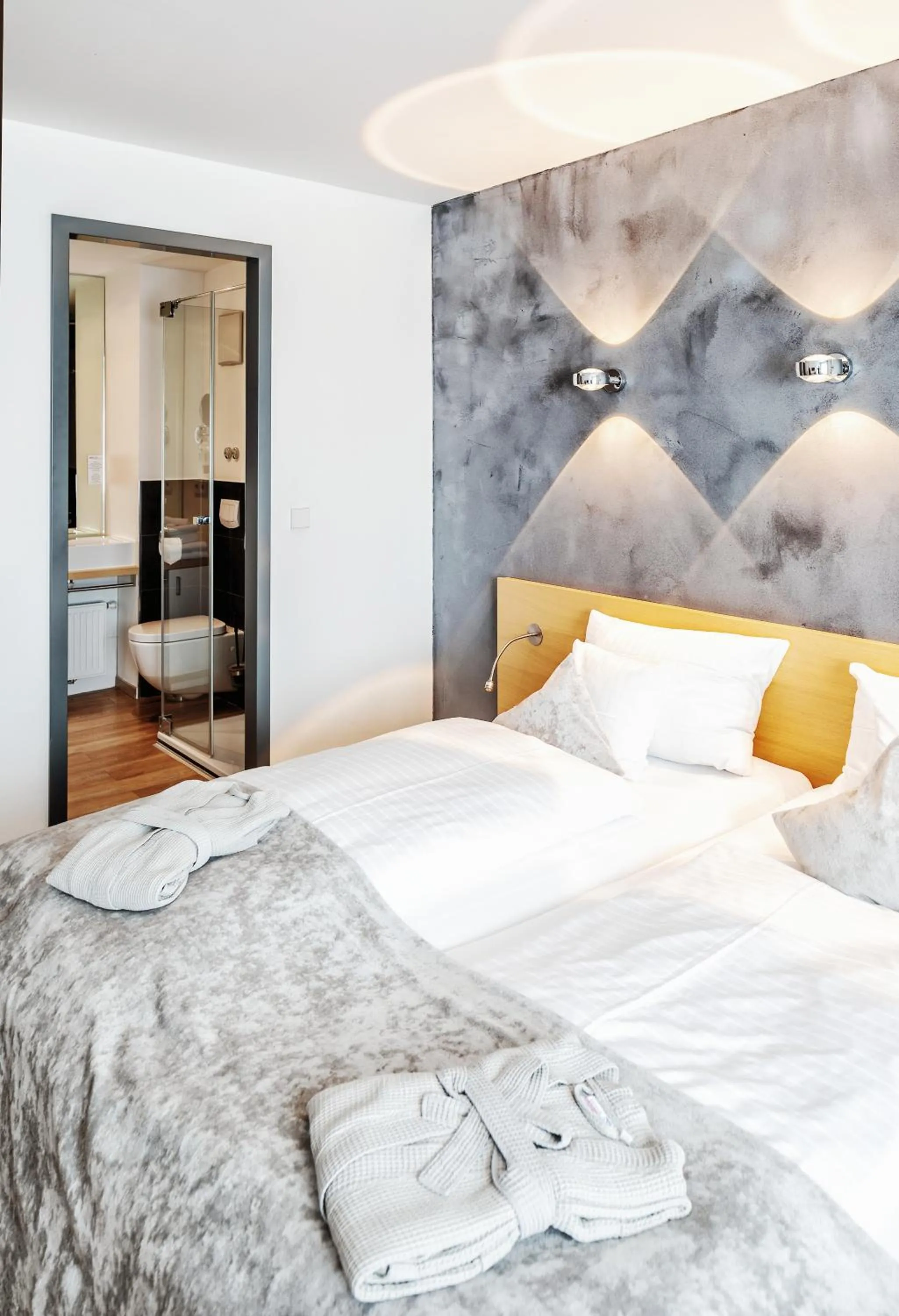 Bed in Seevital Hotel & SPA - Ihr 4 Sterne Superior Hideaway direkt am See