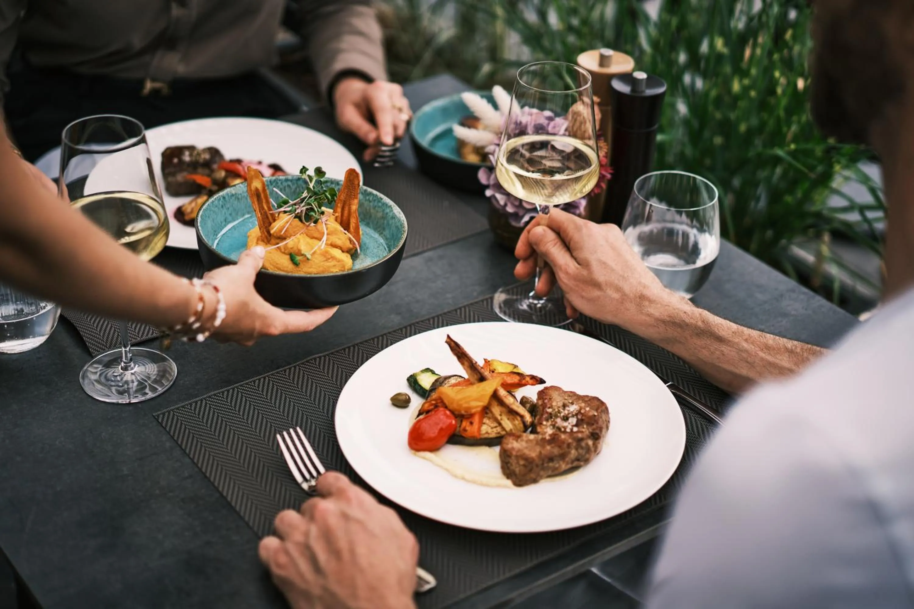 Food and drinks in Seevital Hotel & SPA - Ihr 4 Sterne Superior Hideaway direkt am See