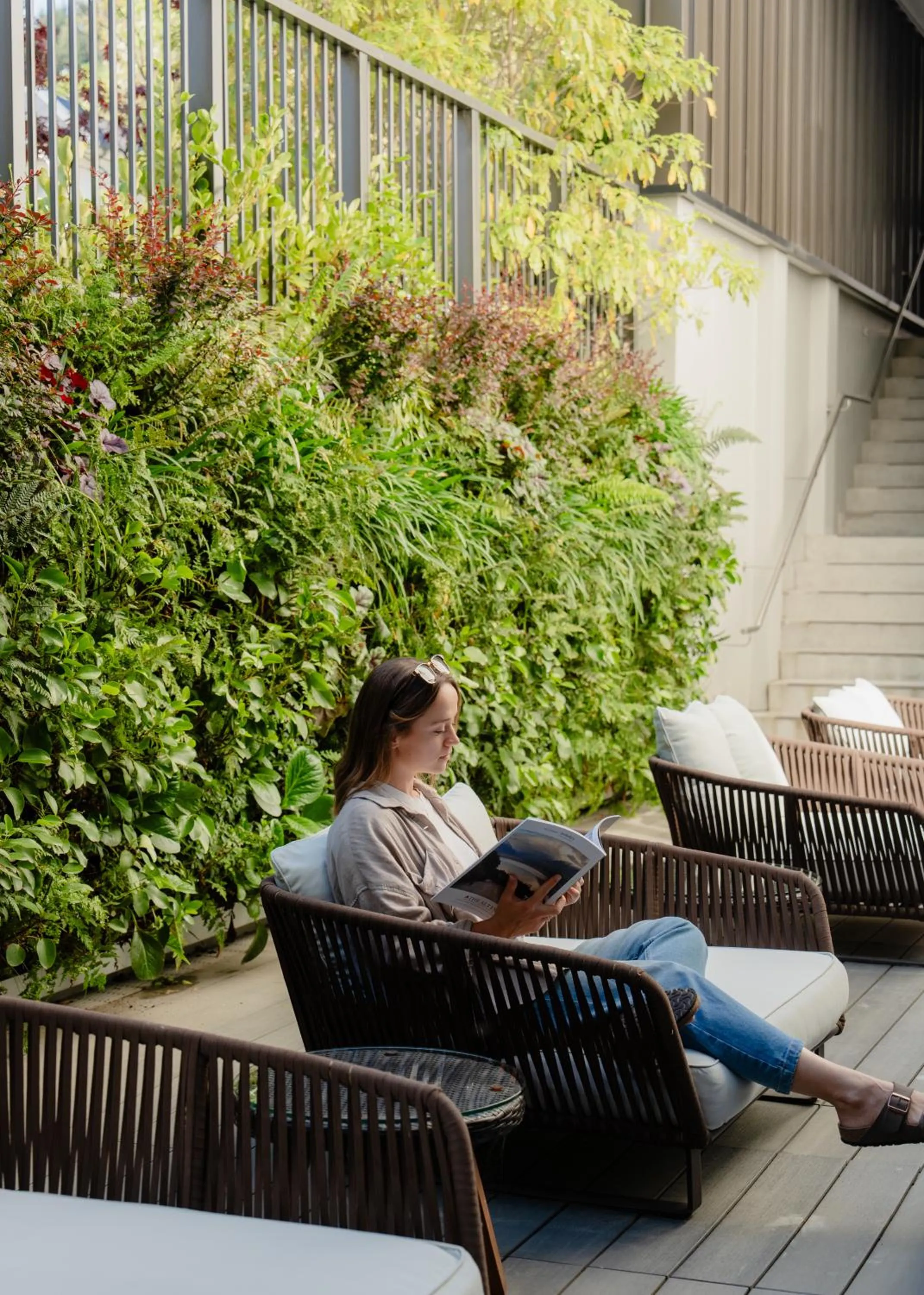 Inner courtyard view in mi-pad Queenstown