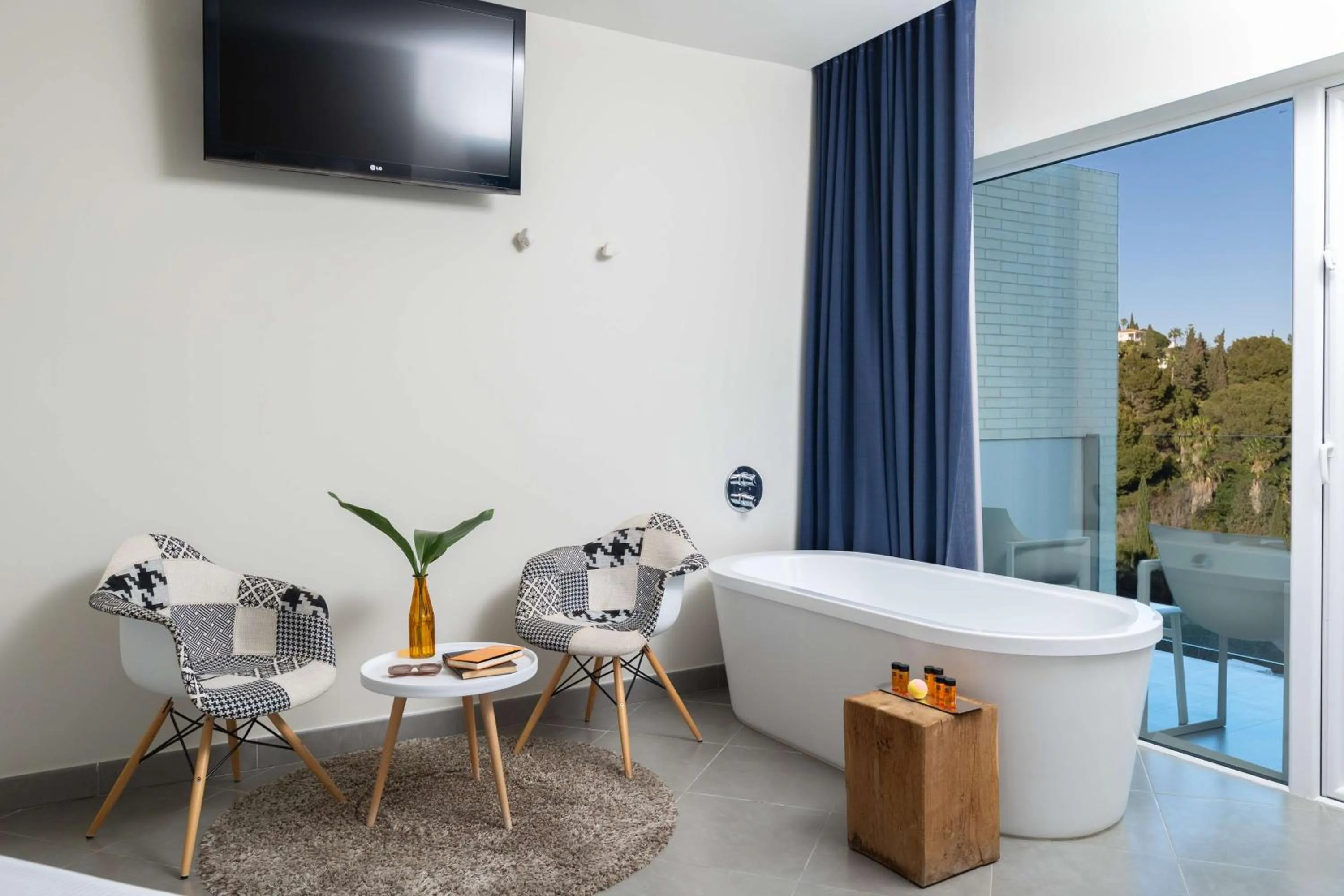 Bathroom in Higuerón Hotel Málaga, Curio Collection by Hilton