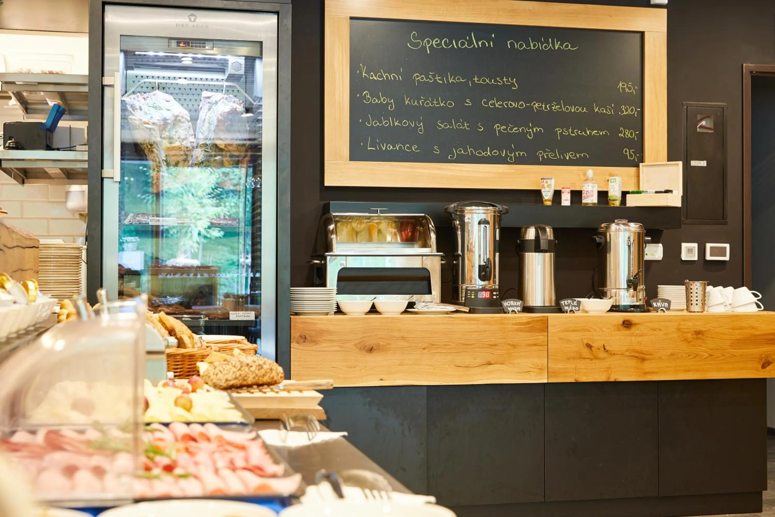 Breakfast in Aparthotel Svatý Vavřinec