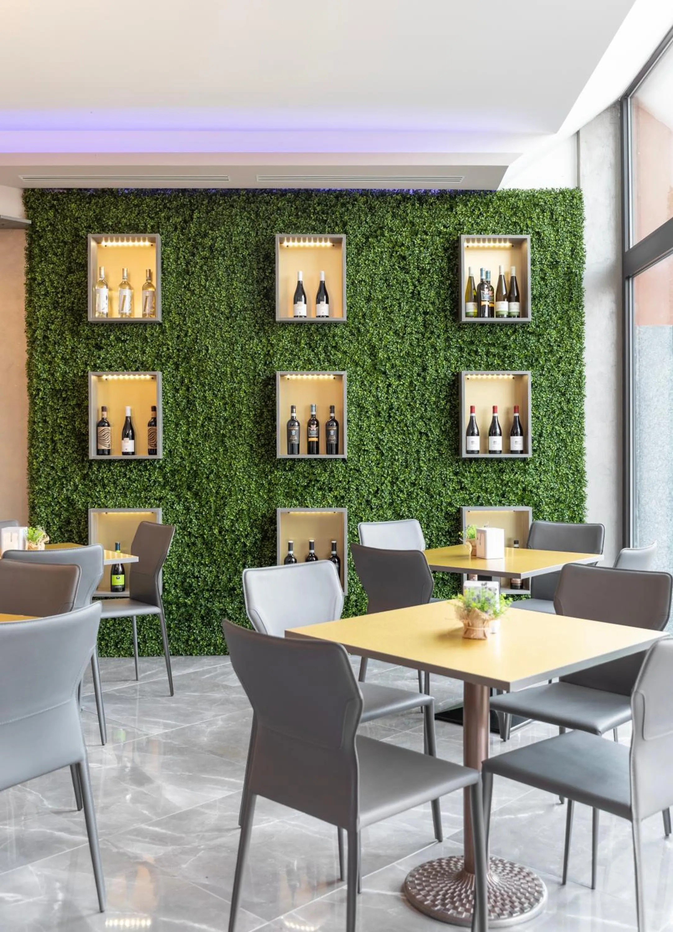 Lounge or bar in Lake Como Golf Hotel