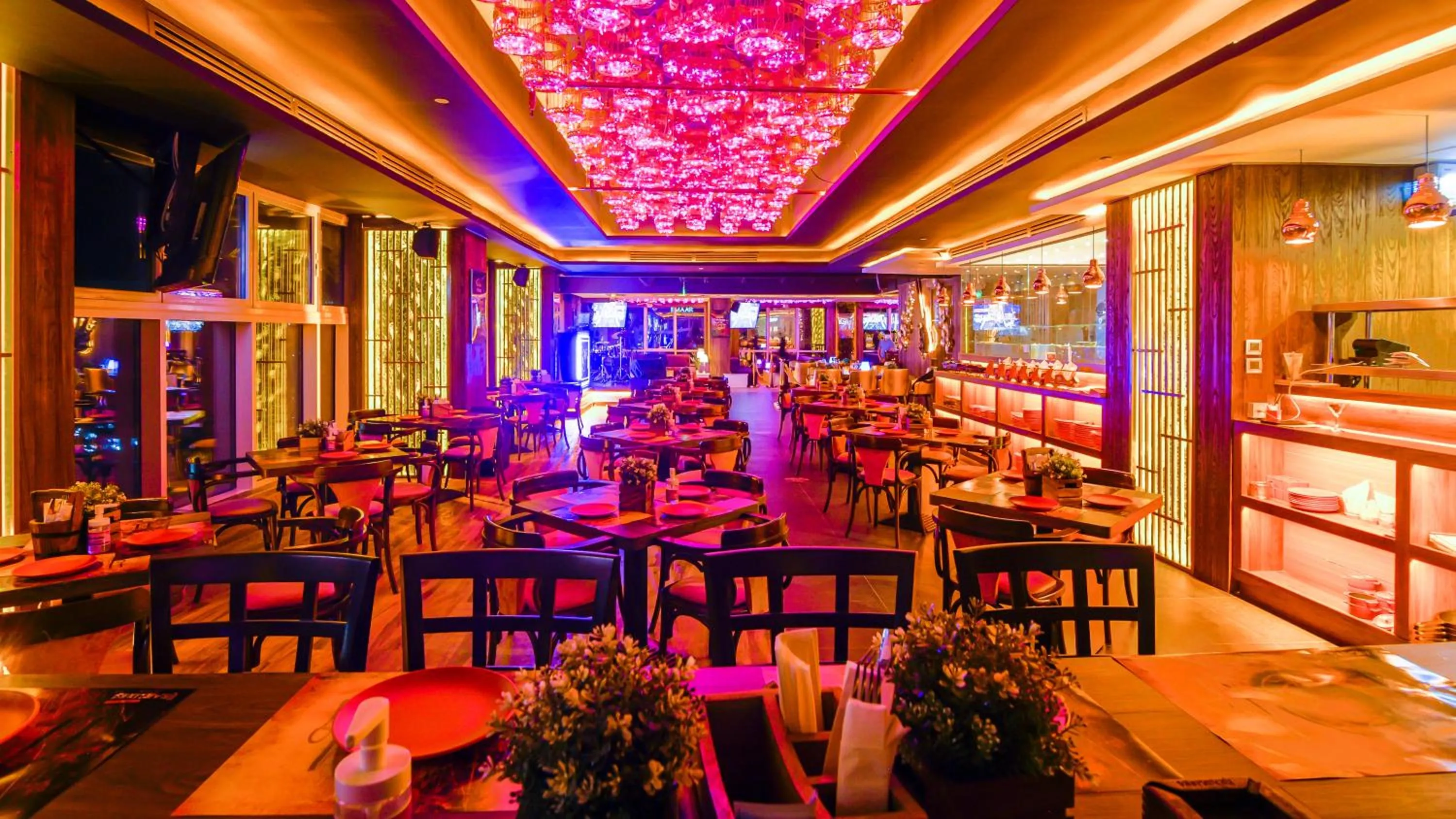 Lounge or bar in Stella Di Mare Dubai Marina Hotel