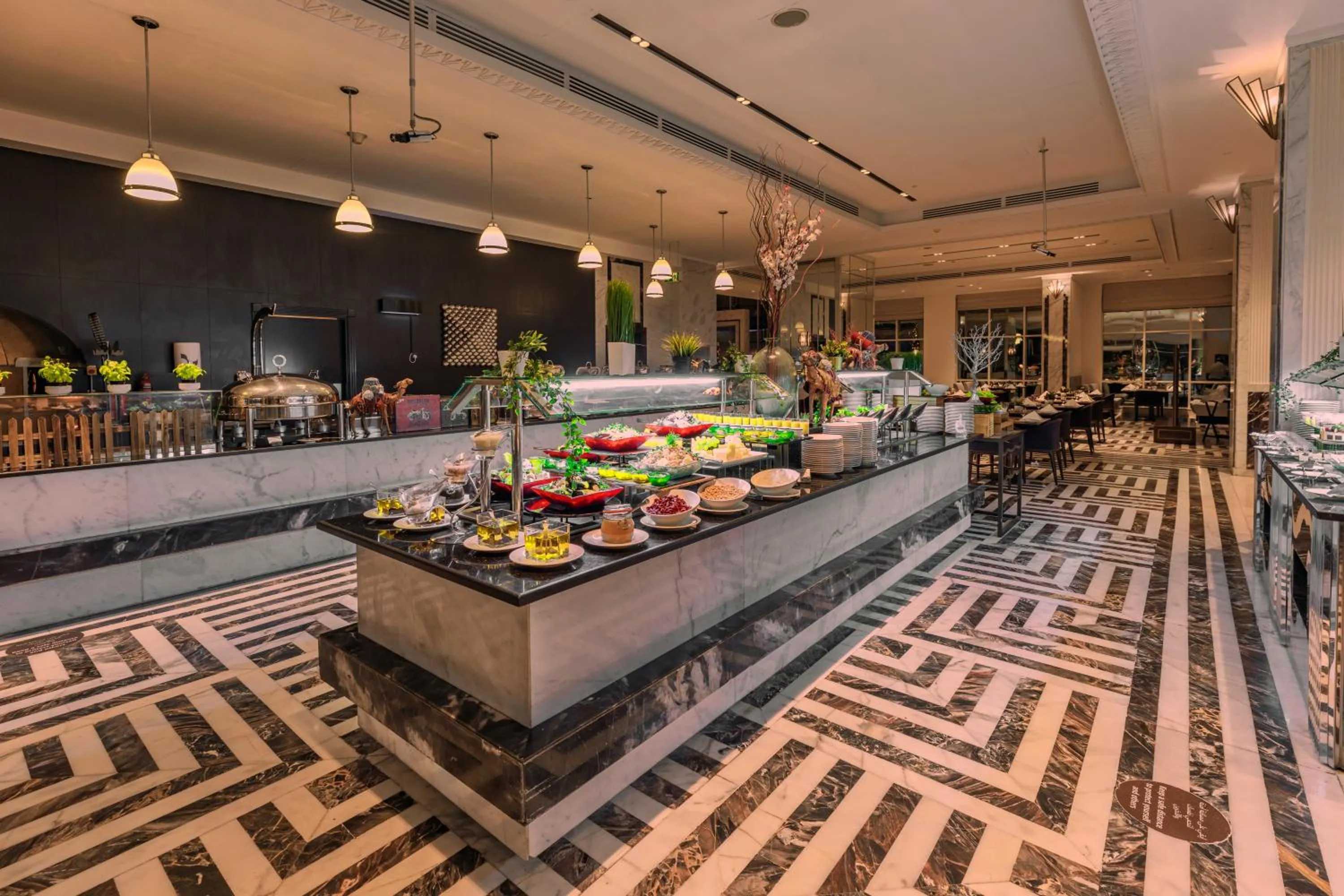 Restaurant/places to eat in Stella Di Mare Dubai Marina Hotel