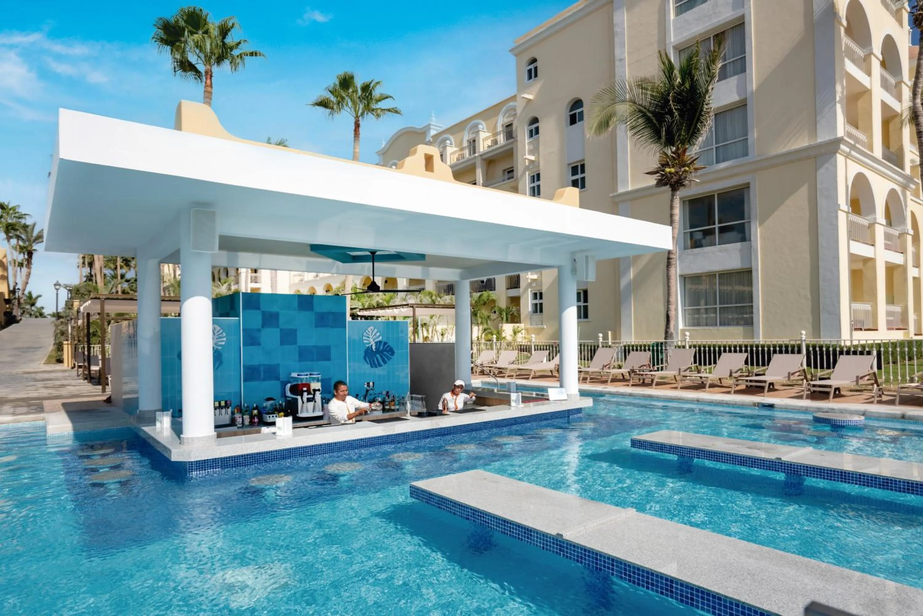 Lounge or bar in Riu Santa Fe - All Inclusive