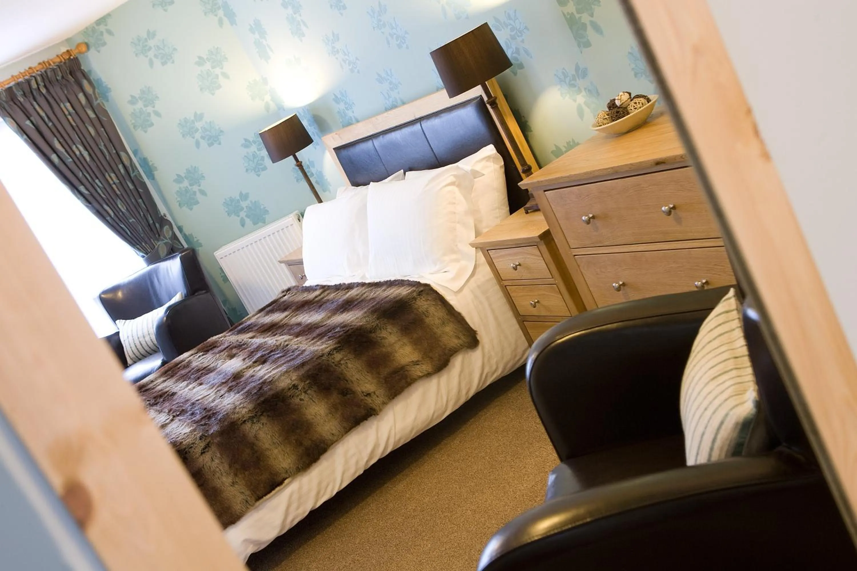 Bed in The Hideaway At Windermere (Adults only)