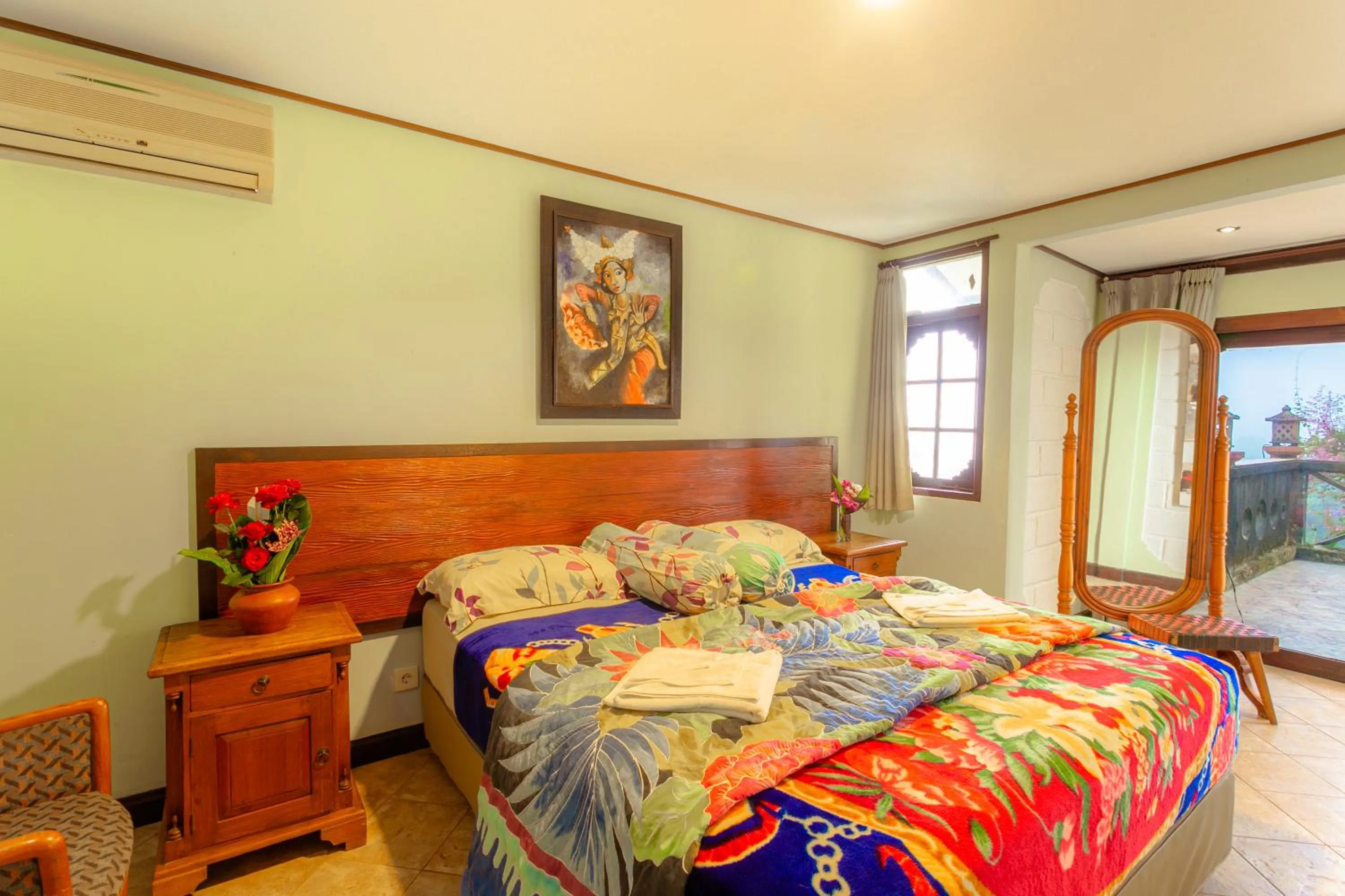 Bed in Pacung Indah Hotel & Restaurant by ecommerceloka