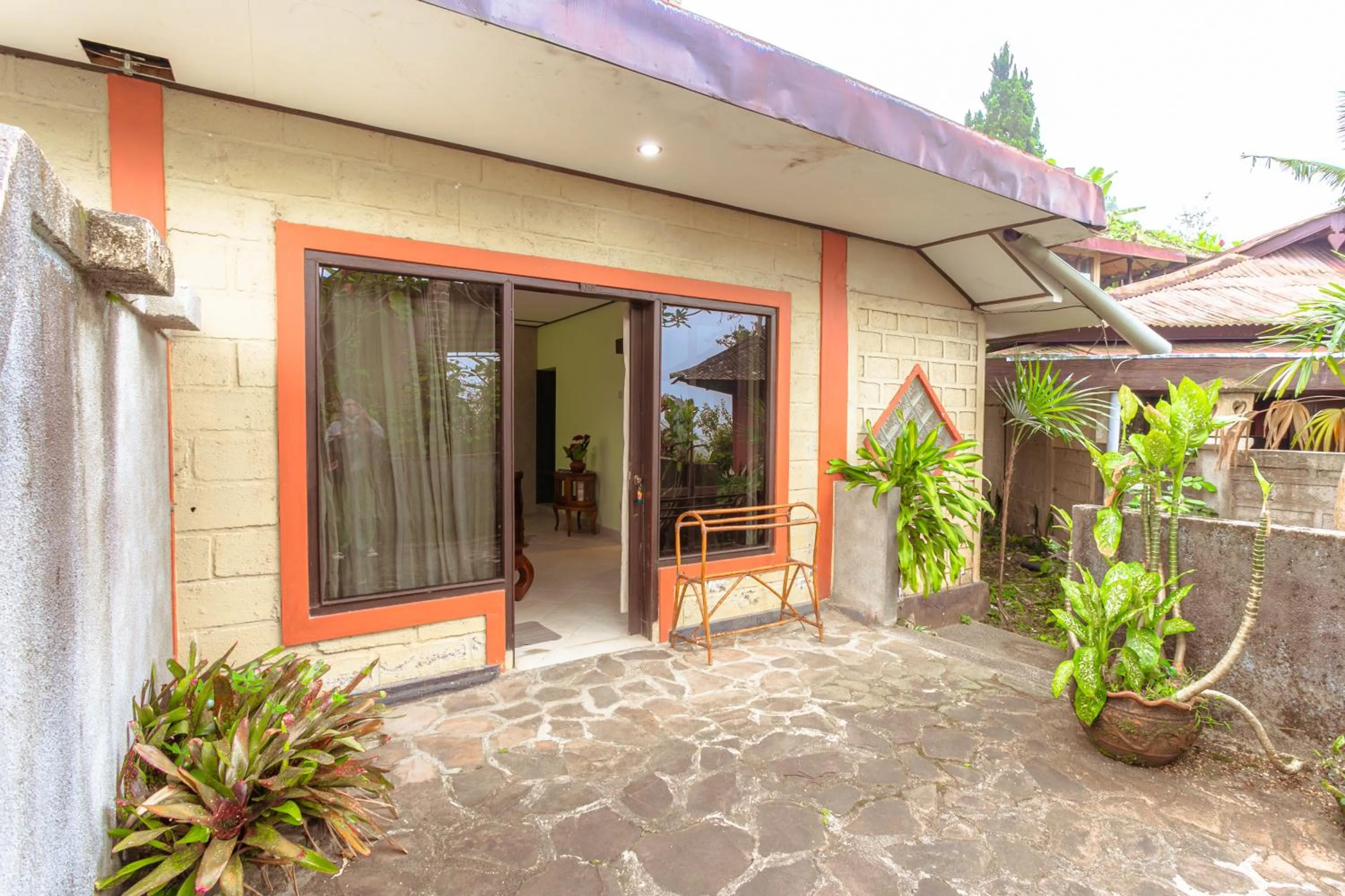 Property building in Pacung Indah Hotel & Restaurant by ecommerceloka