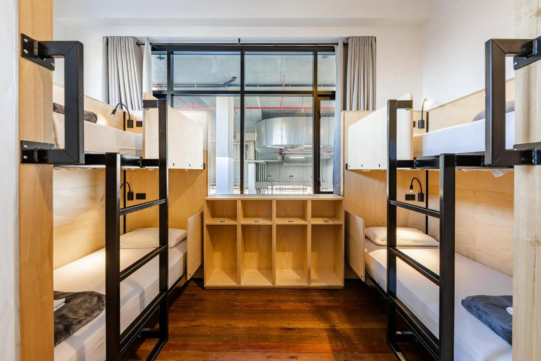 Bed in a 4 Share Ensuite Dorm in Bunk Brisbane Bed in a 4 Share Ensuite Dorm in Bunk Brisbane