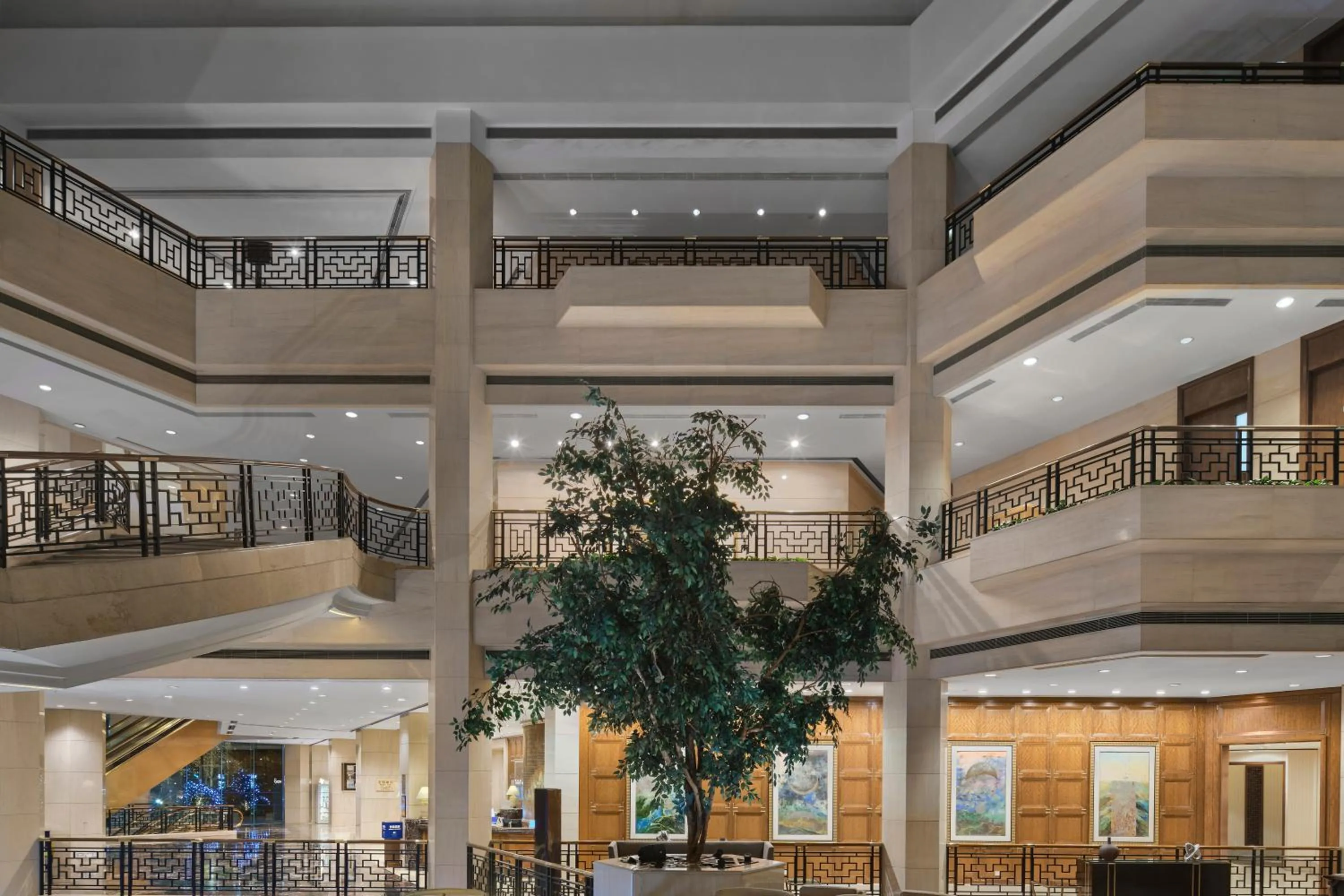 Restaurant/places to eat in DoubleTree by Hilton Shanghai Pudong