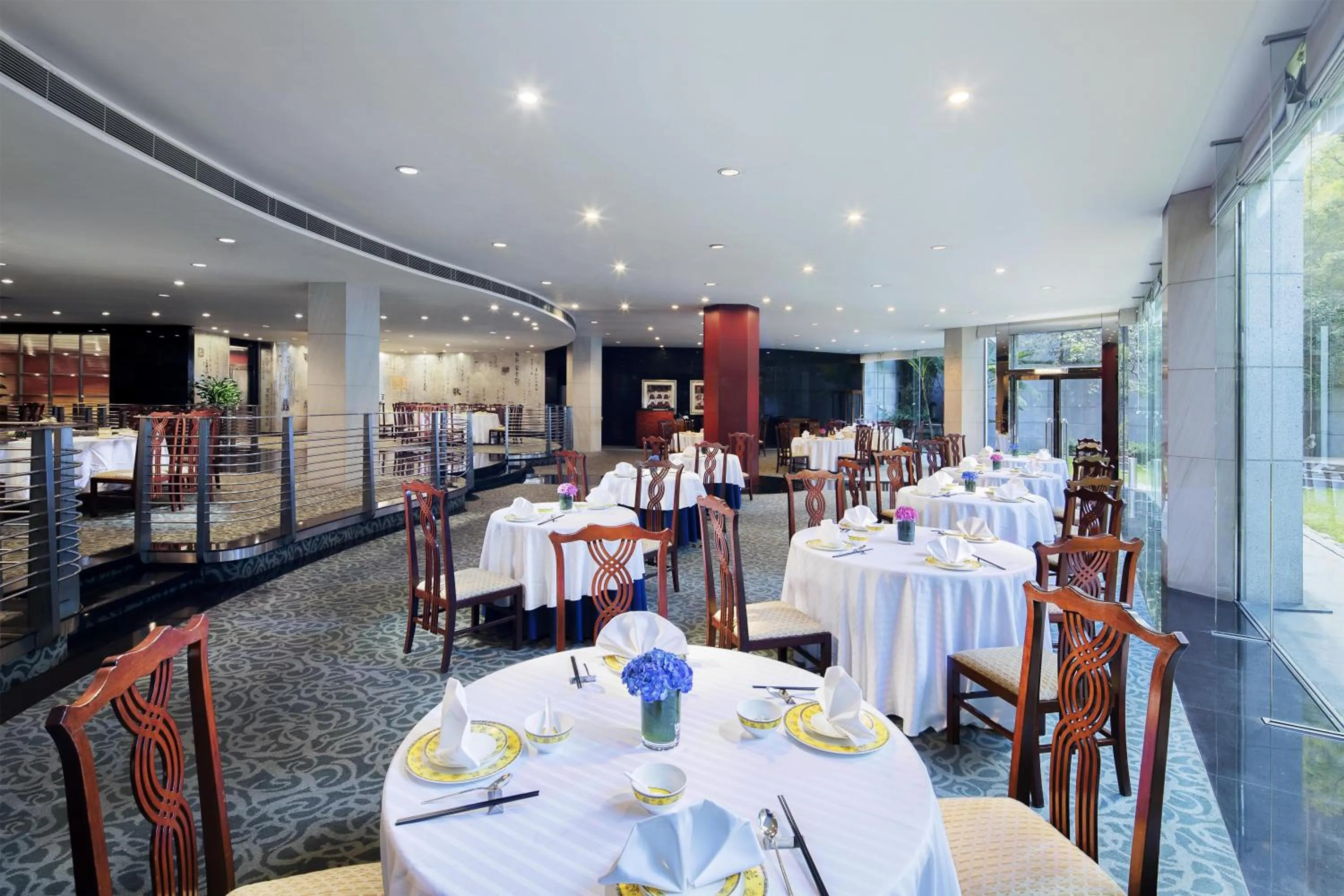 Restaurant/places to eat in DoubleTree by Hilton Shanghai Pudong