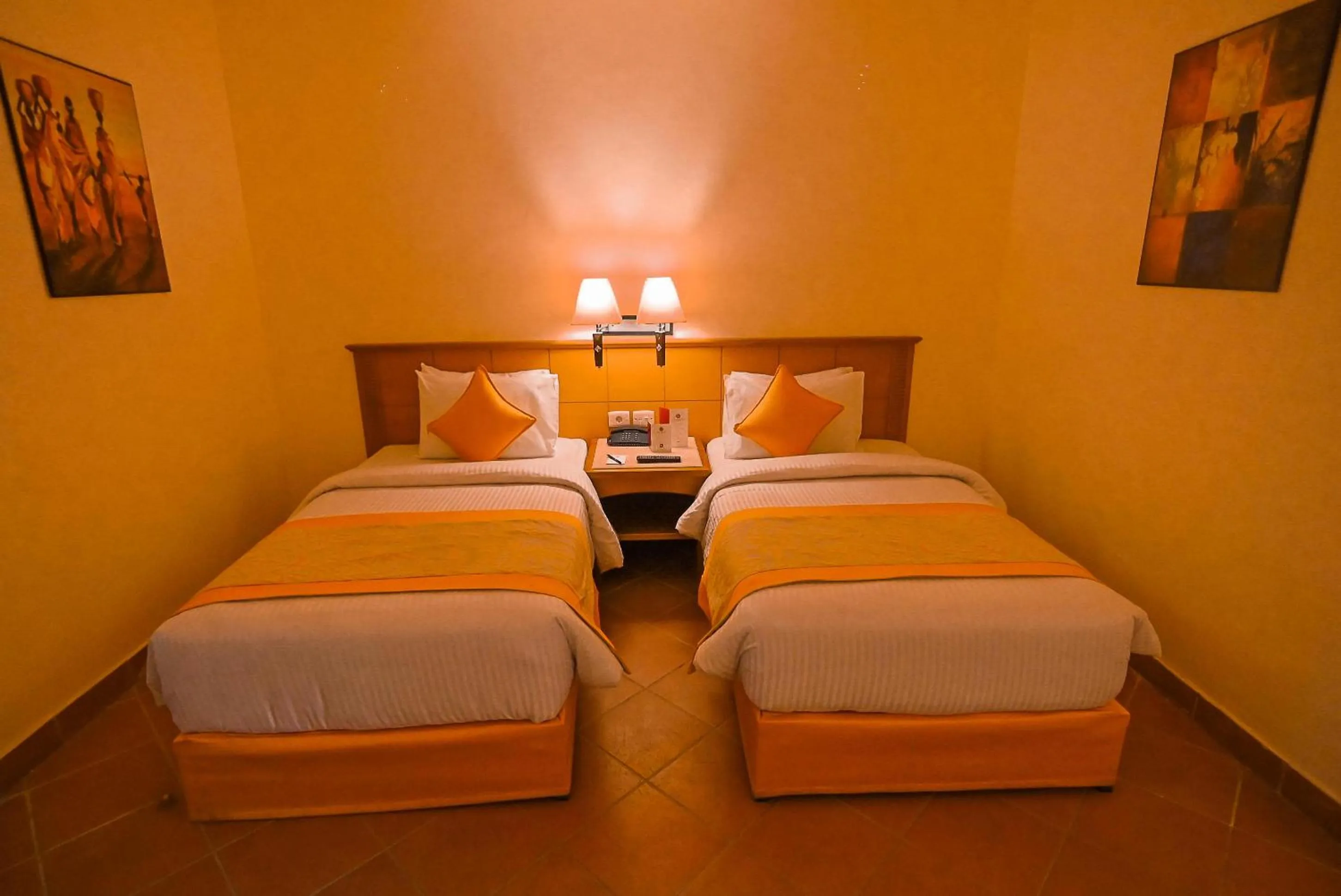 Bed in Charmillion Gardens Aquapark