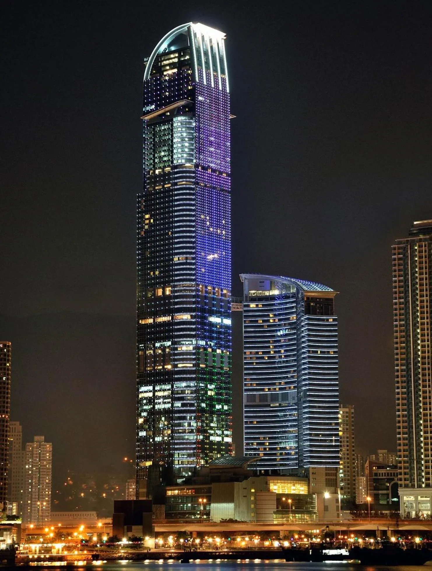 Property building in Nina Hotel Tsuen Wan West