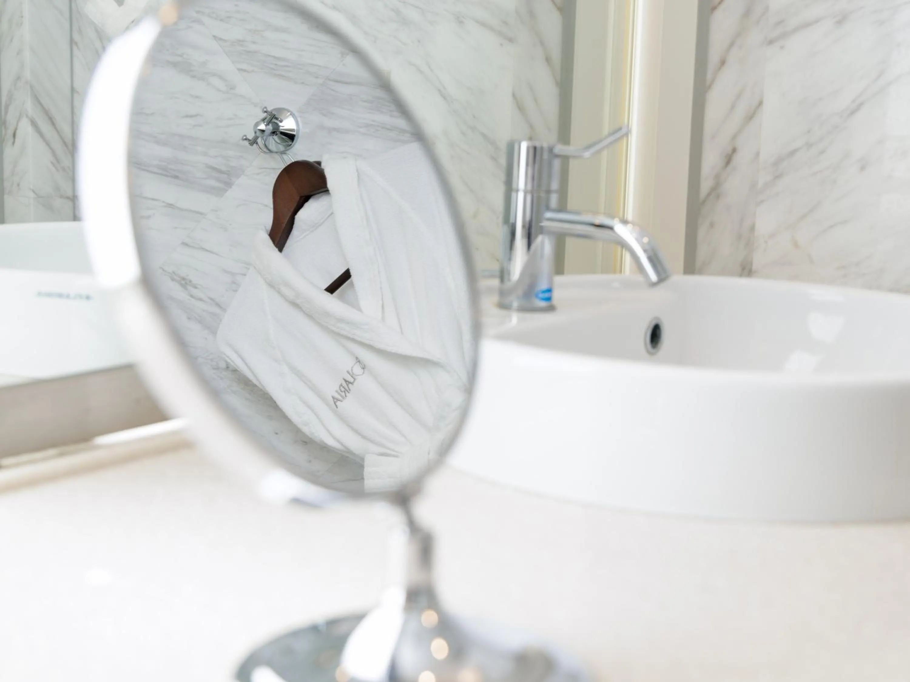 Photo of the whole room in Solaria Nishitetsu Hotel Ginza