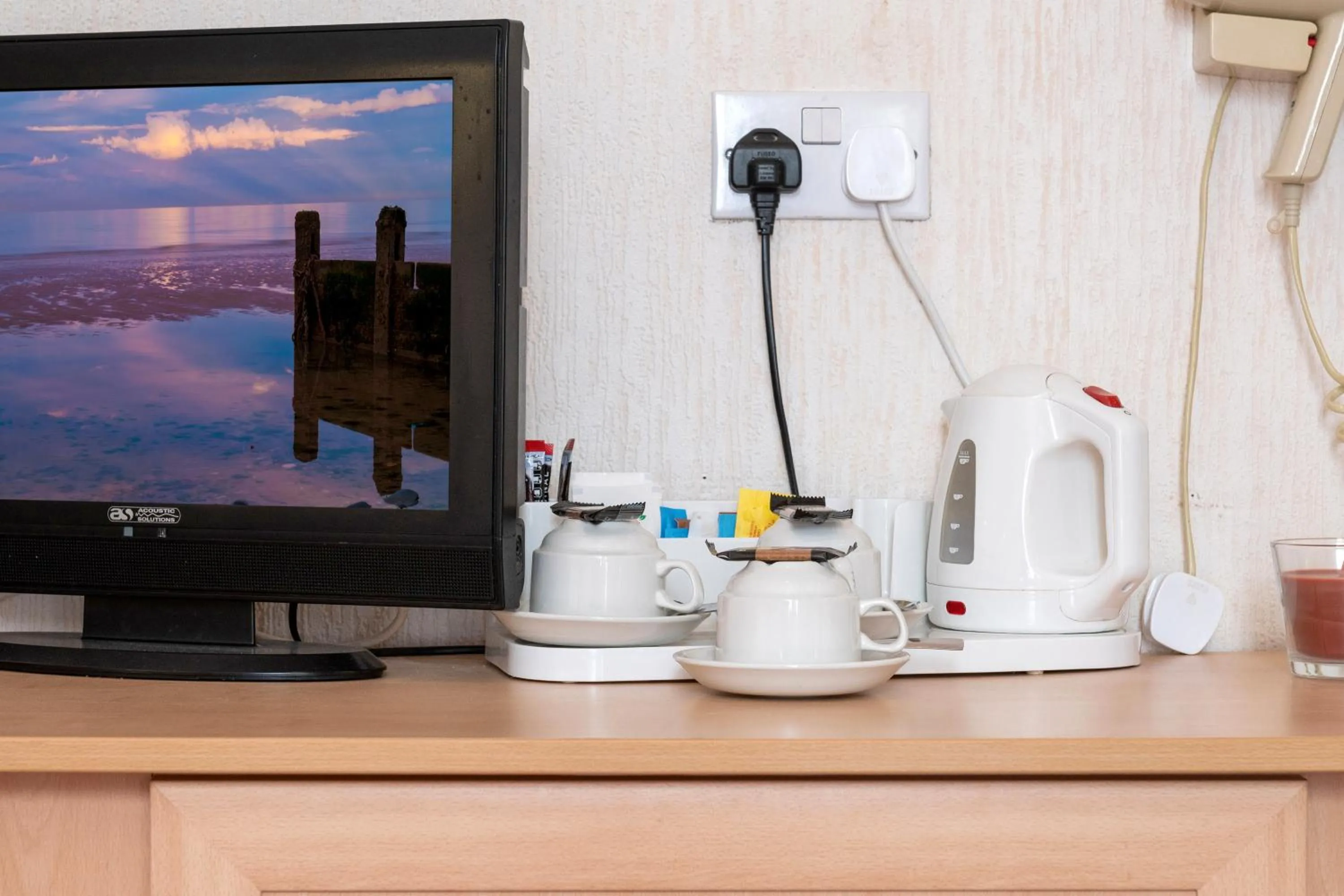 TV and multimedia in THE TREVONE, Llandudno