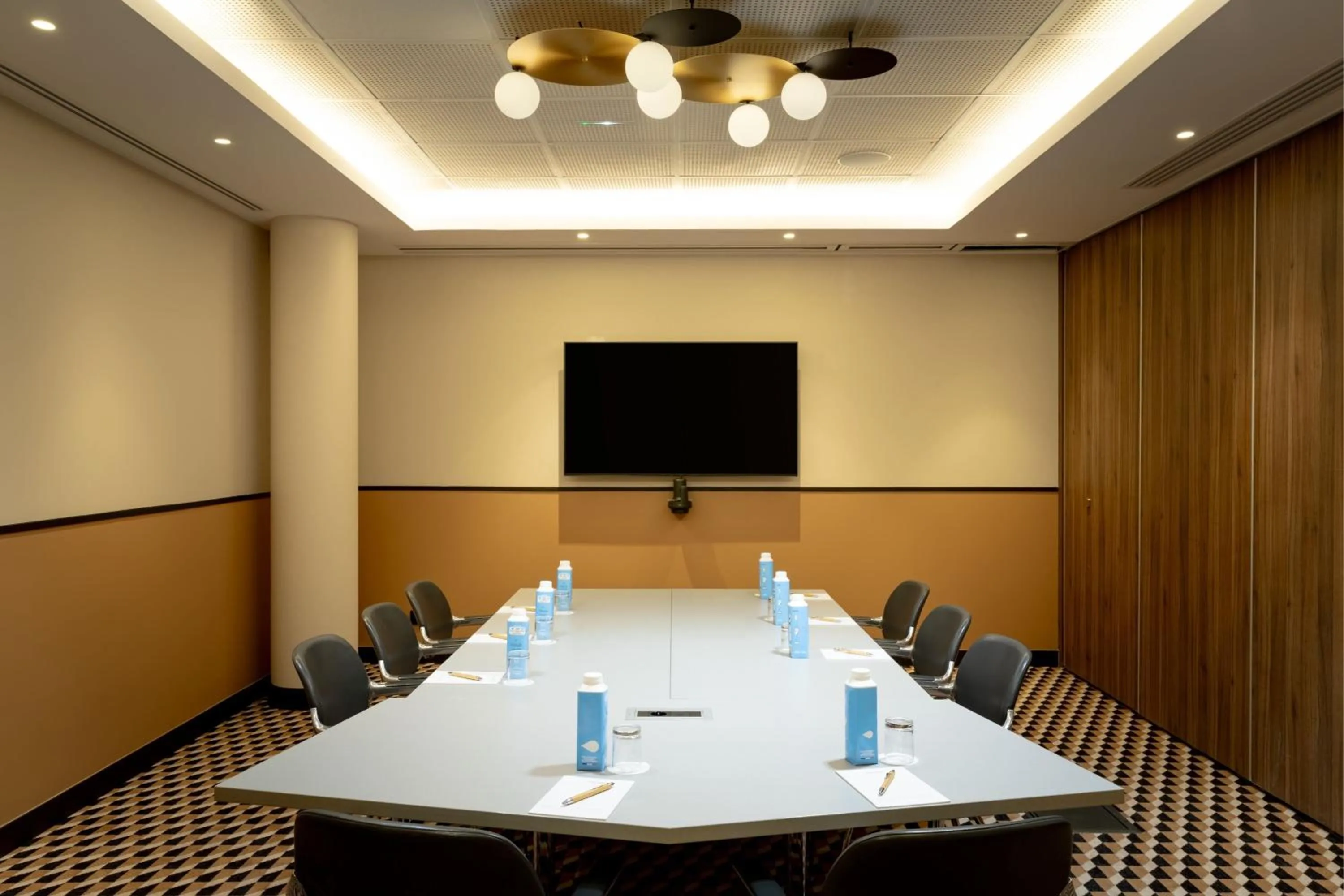 Meeting/conference room in Le Parchamp, a Tribute Portfolio Hotel, Paris Boulogne