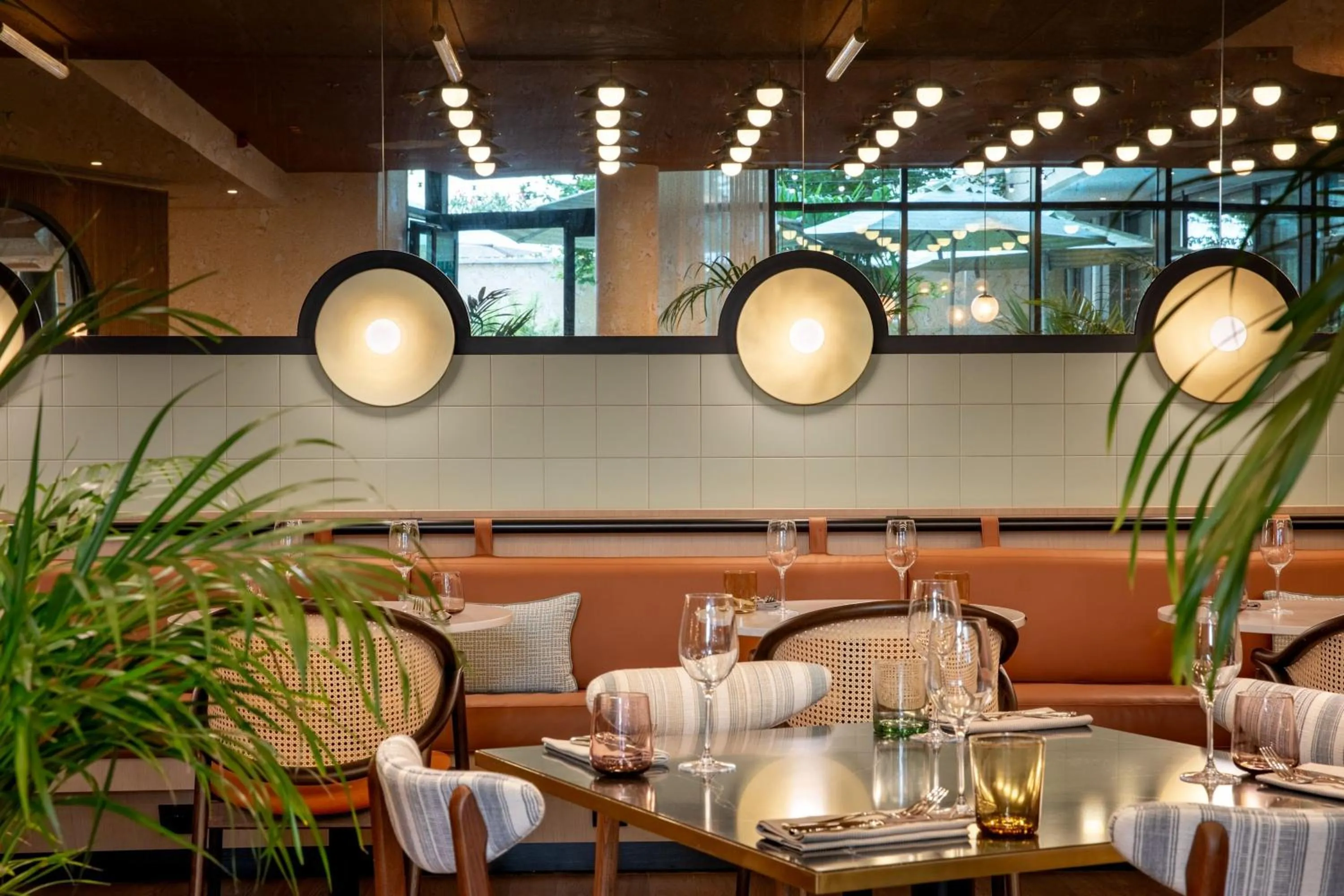 Restaurant/places to eat in Le Parchamp, a Tribute Portfolio Hotel, Paris Boulogne