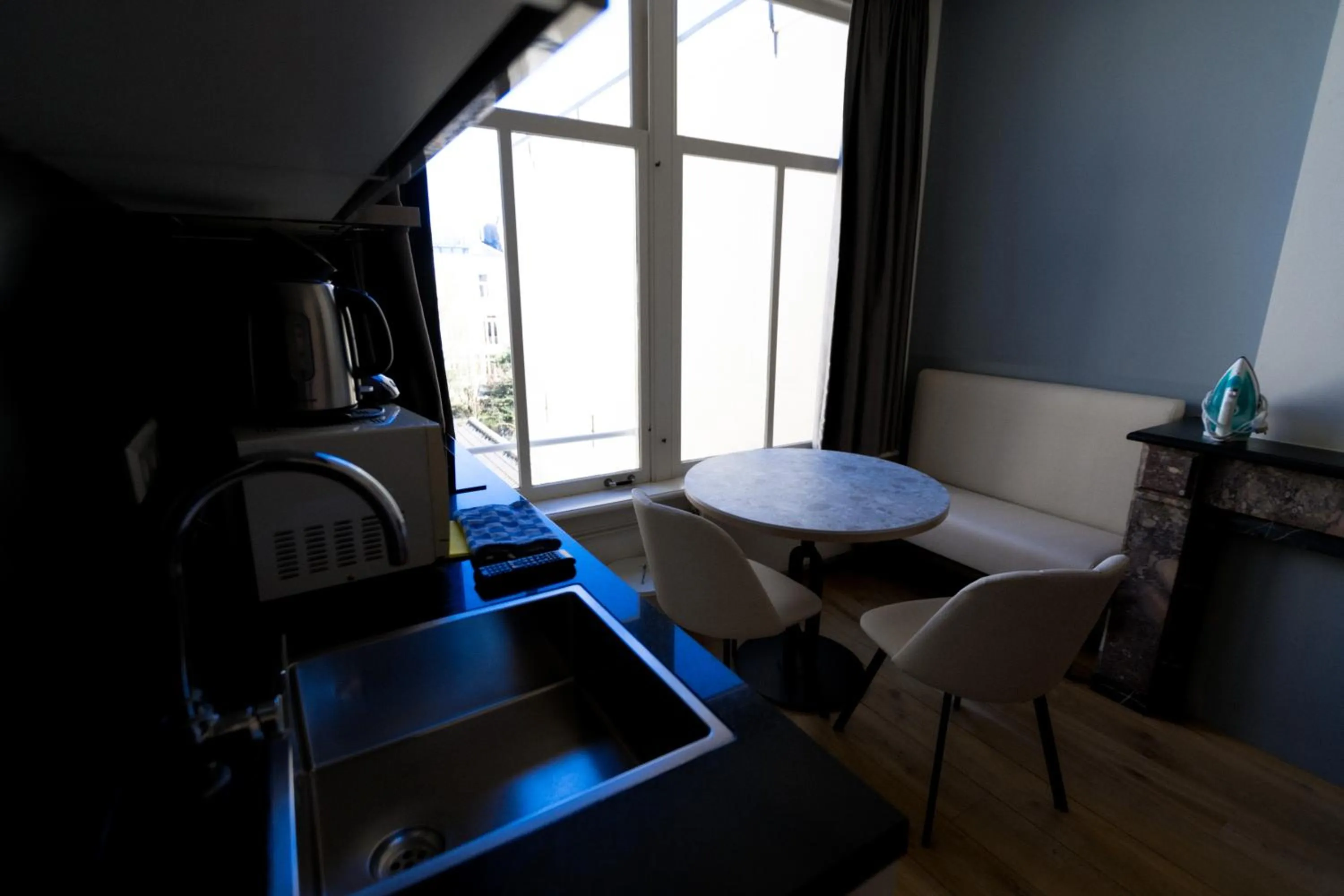 Dining area in Plantage Hortus Apartments