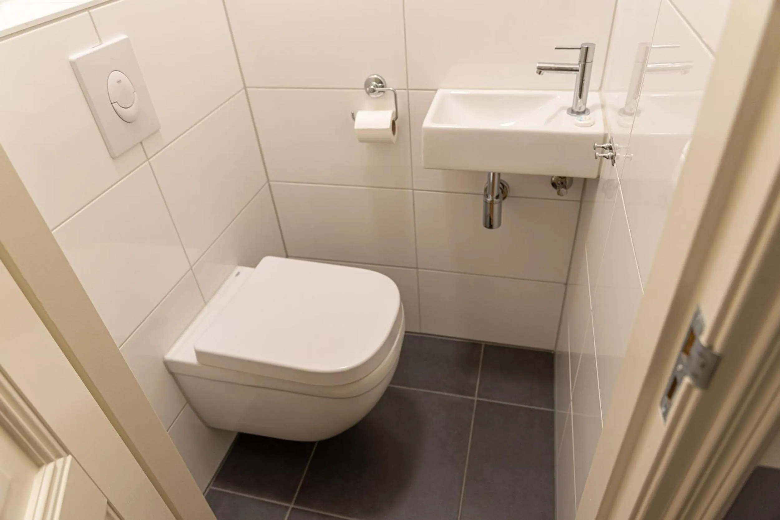 Toilet in Plantage Hortus Apartments