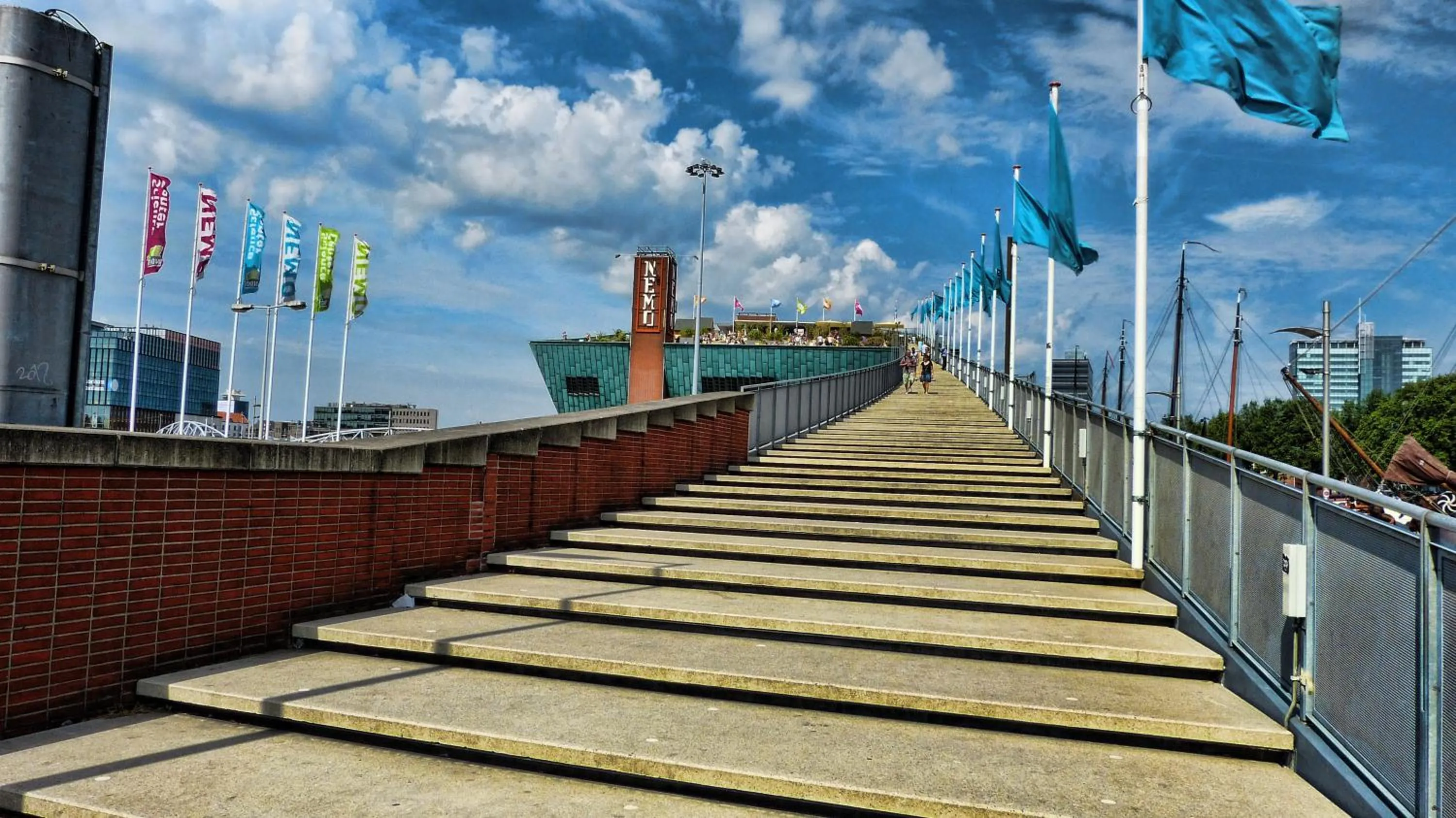 Area and facilities in Plantage Hortus Apartments