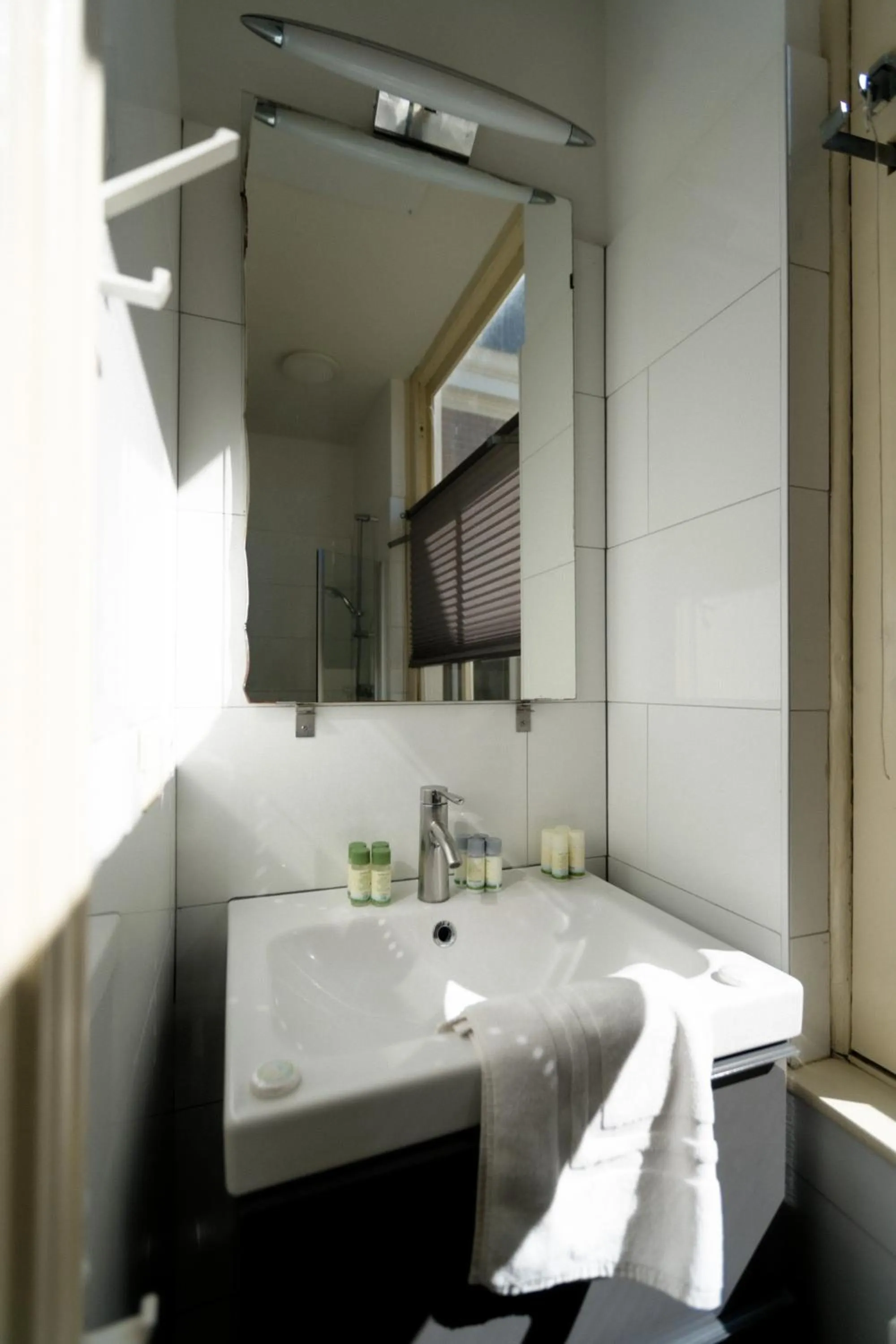 Bathroom in Plantage Hortus Apartments