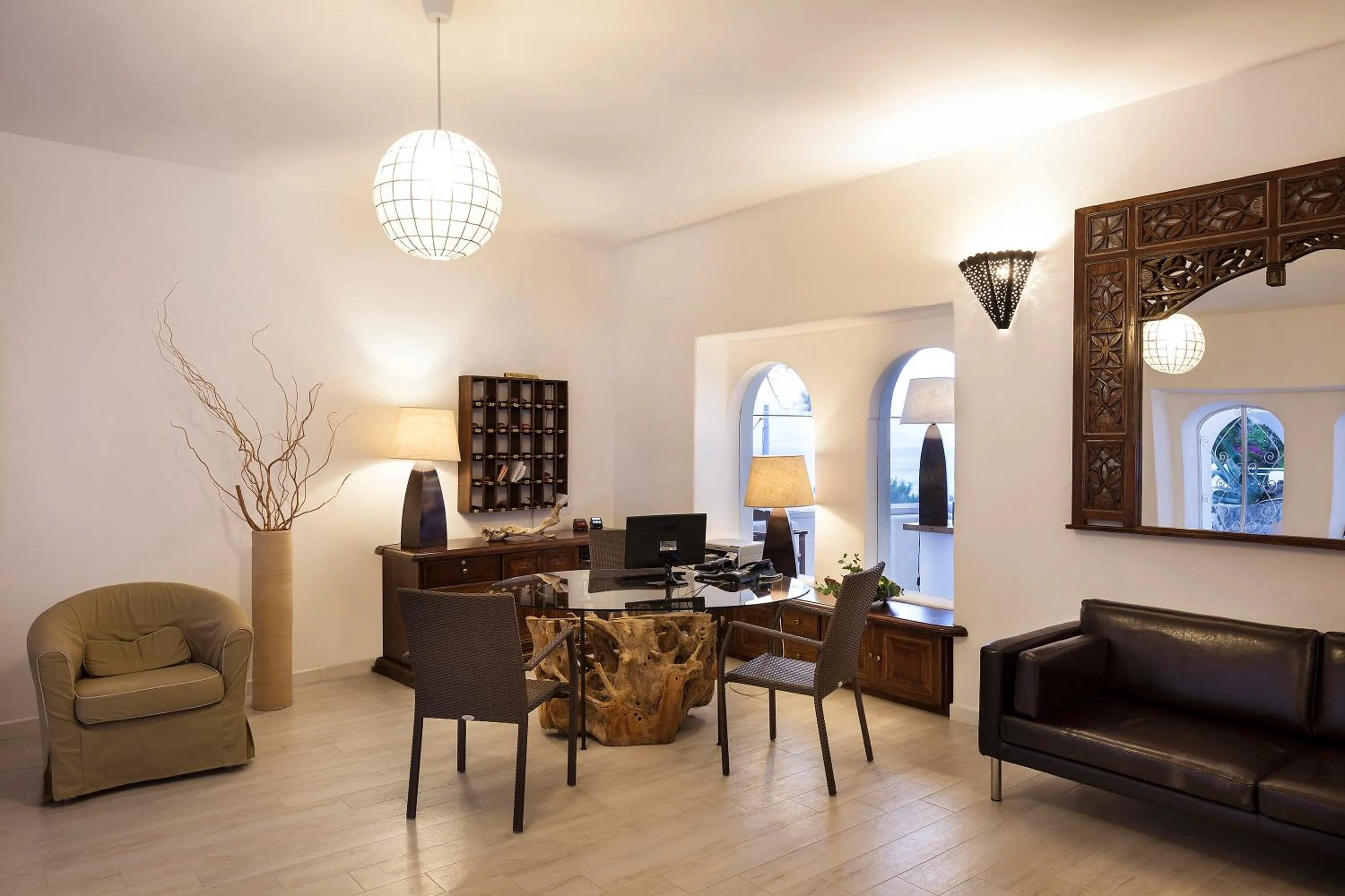 Communal lounge/ TV room in Apollon Club & Thermal Spa