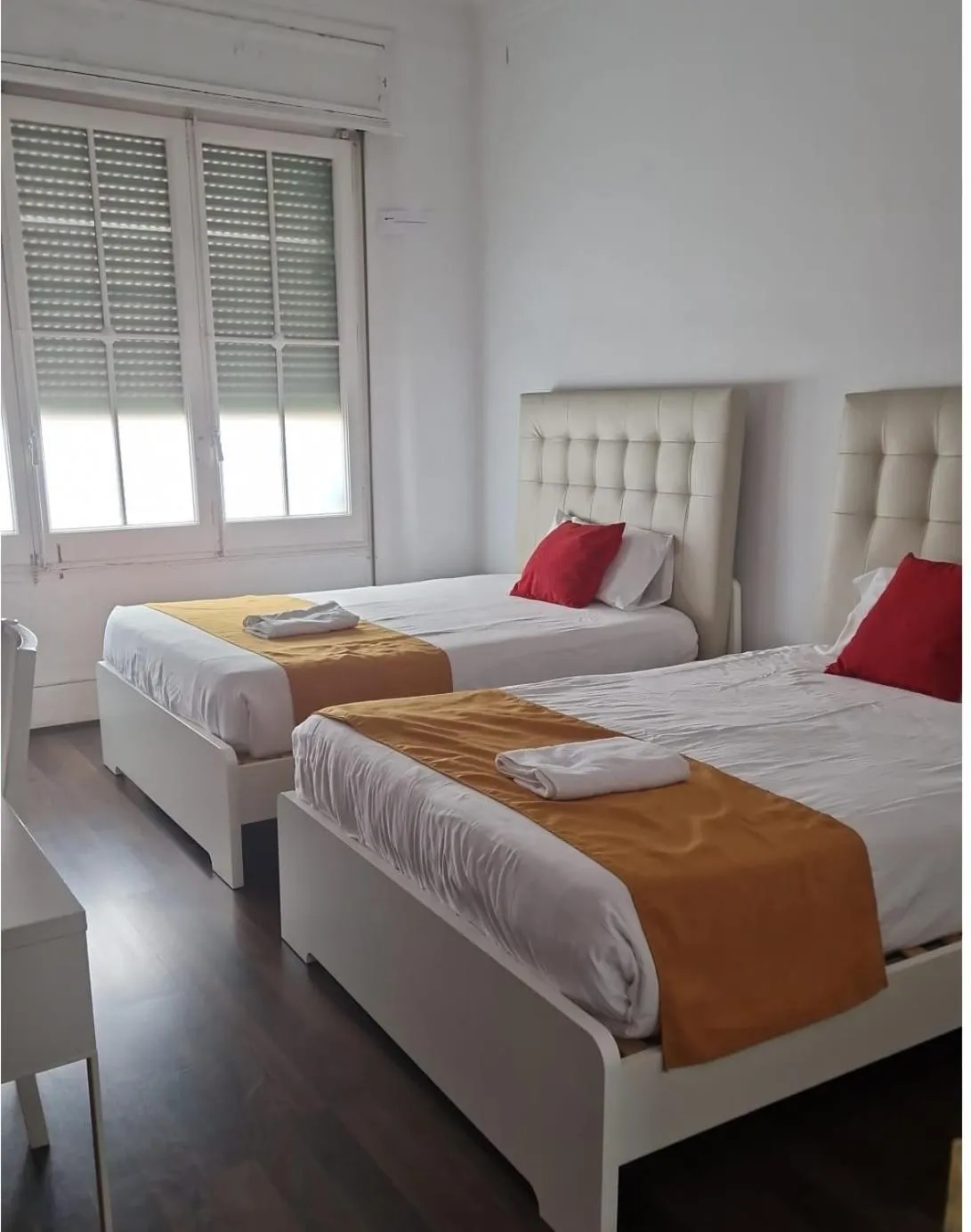 Bedroom, Bed in BruStar Gotic-Centric