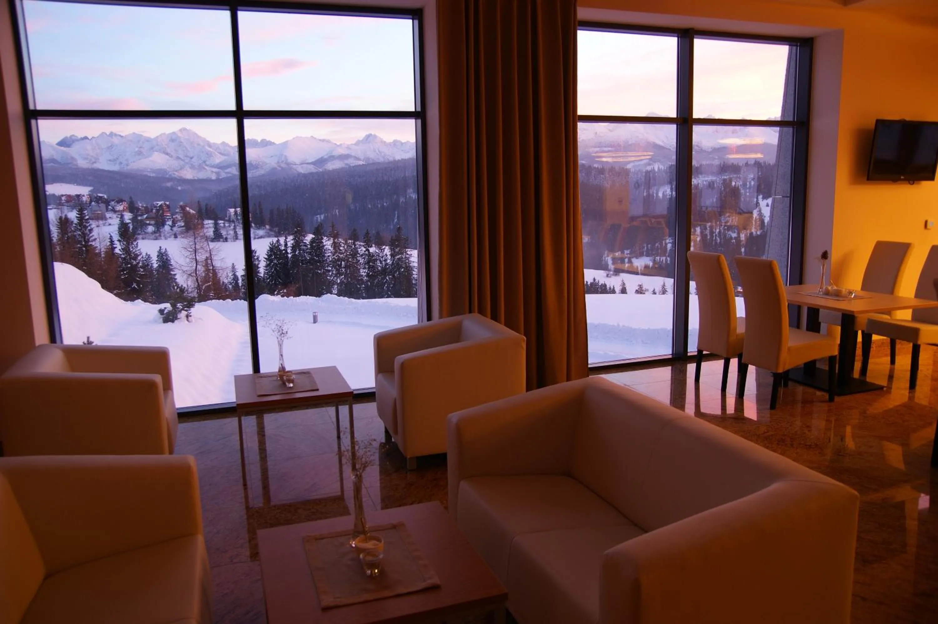 Restaurant/places to eat in Hotel Zbójnicówka