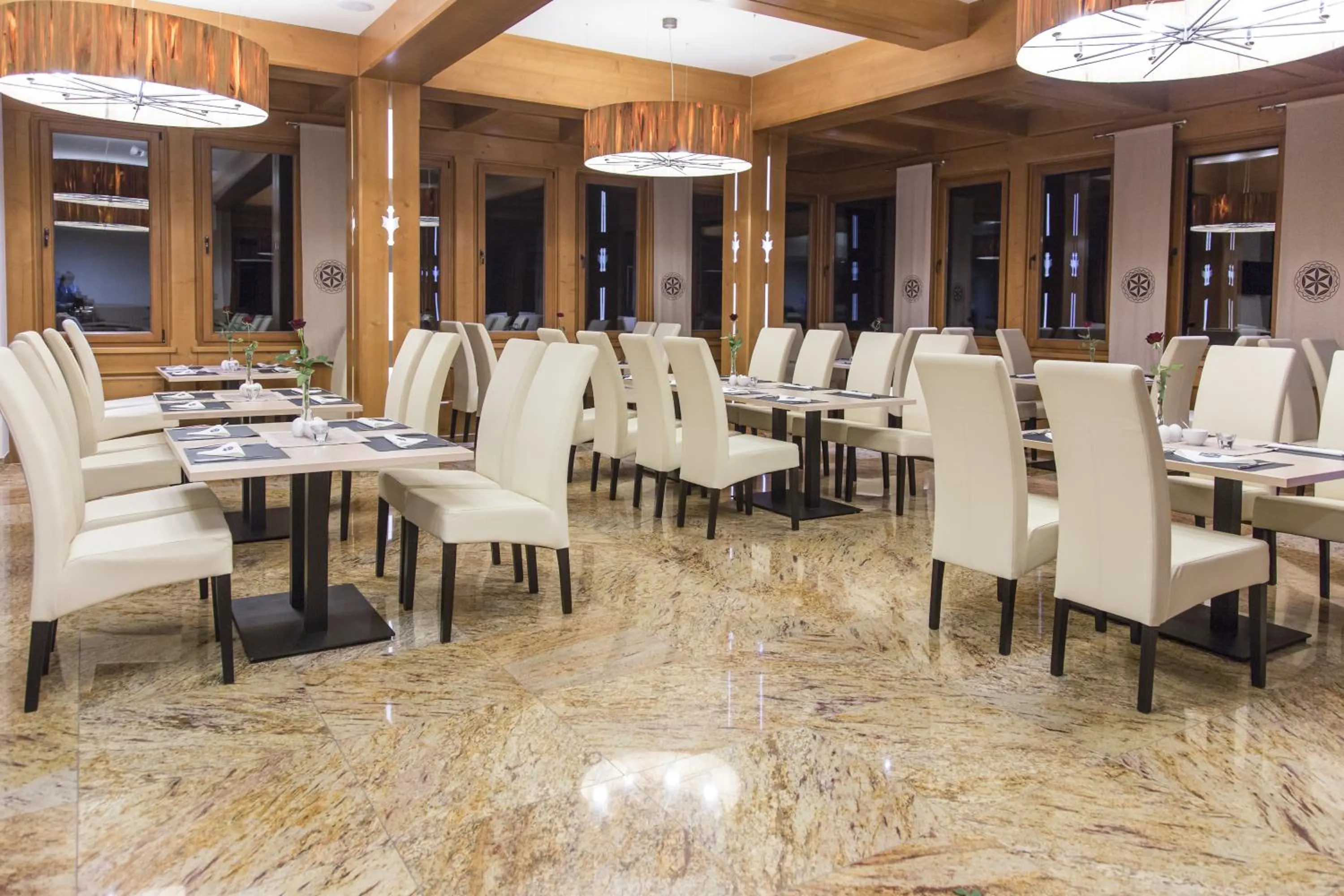 Restaurant/places to eat in Hotel Zbójnicówka