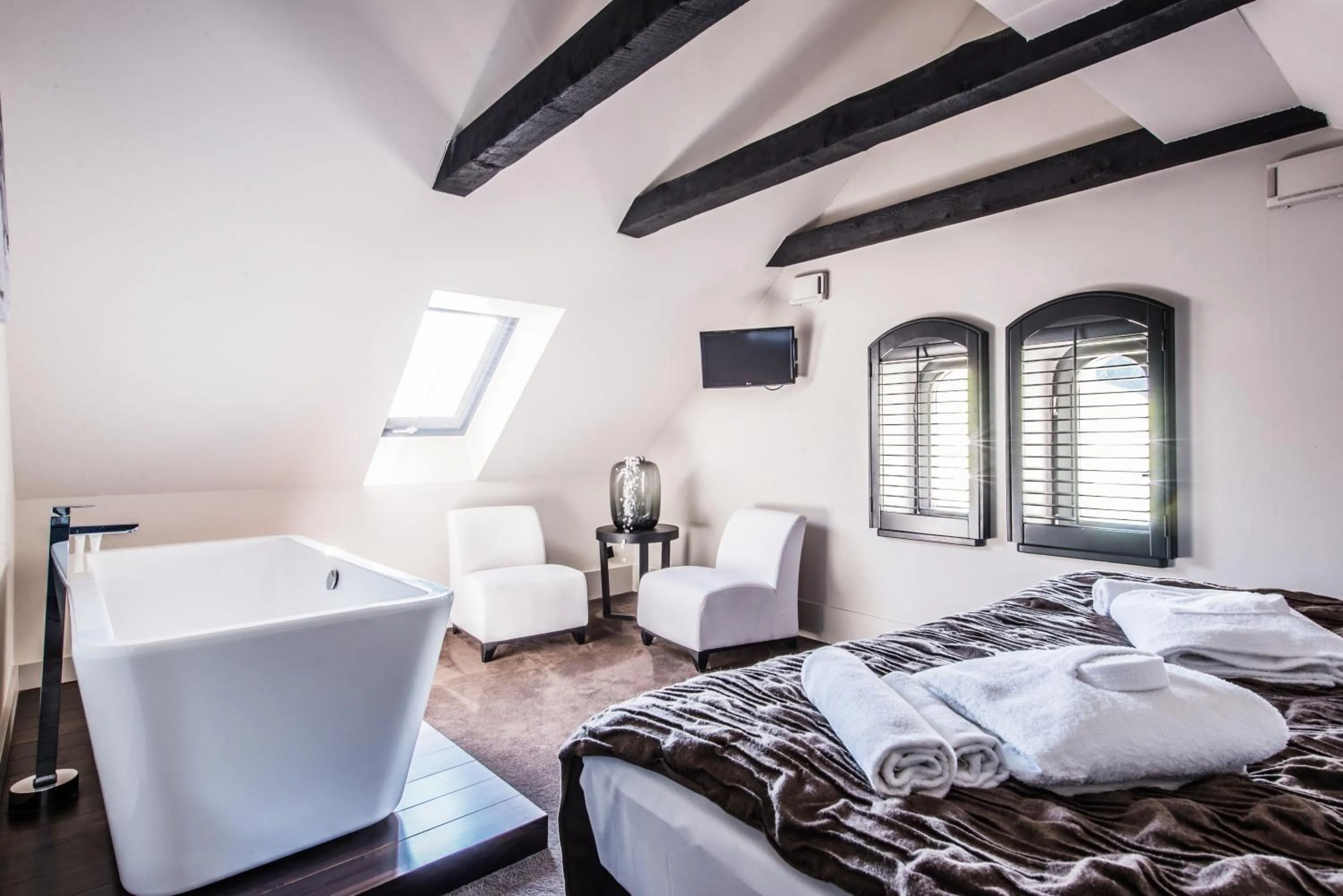 Bedroom, Bed in Hotel Pałac Jugowice