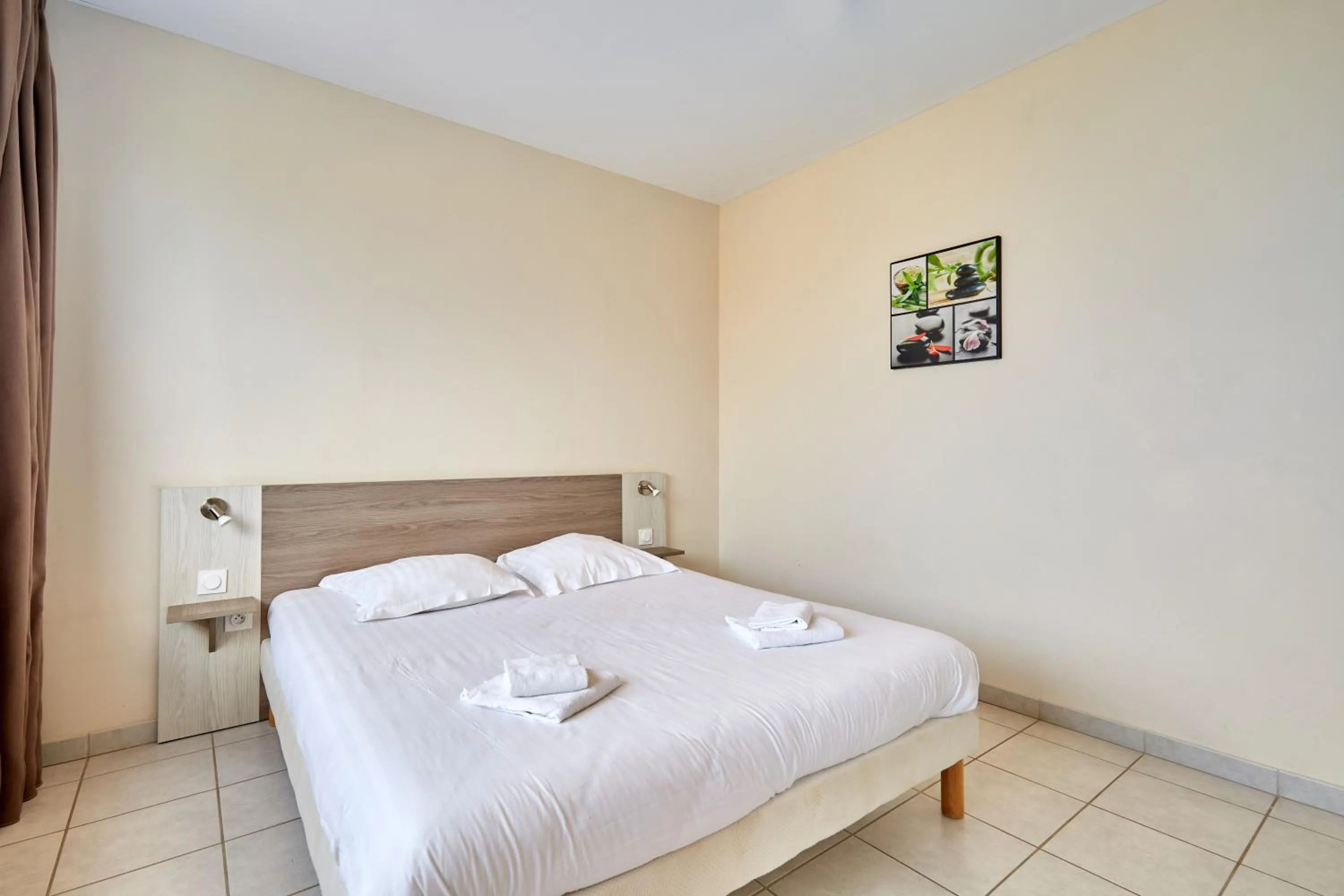 Bed in Résidence Odalys Du Golfe