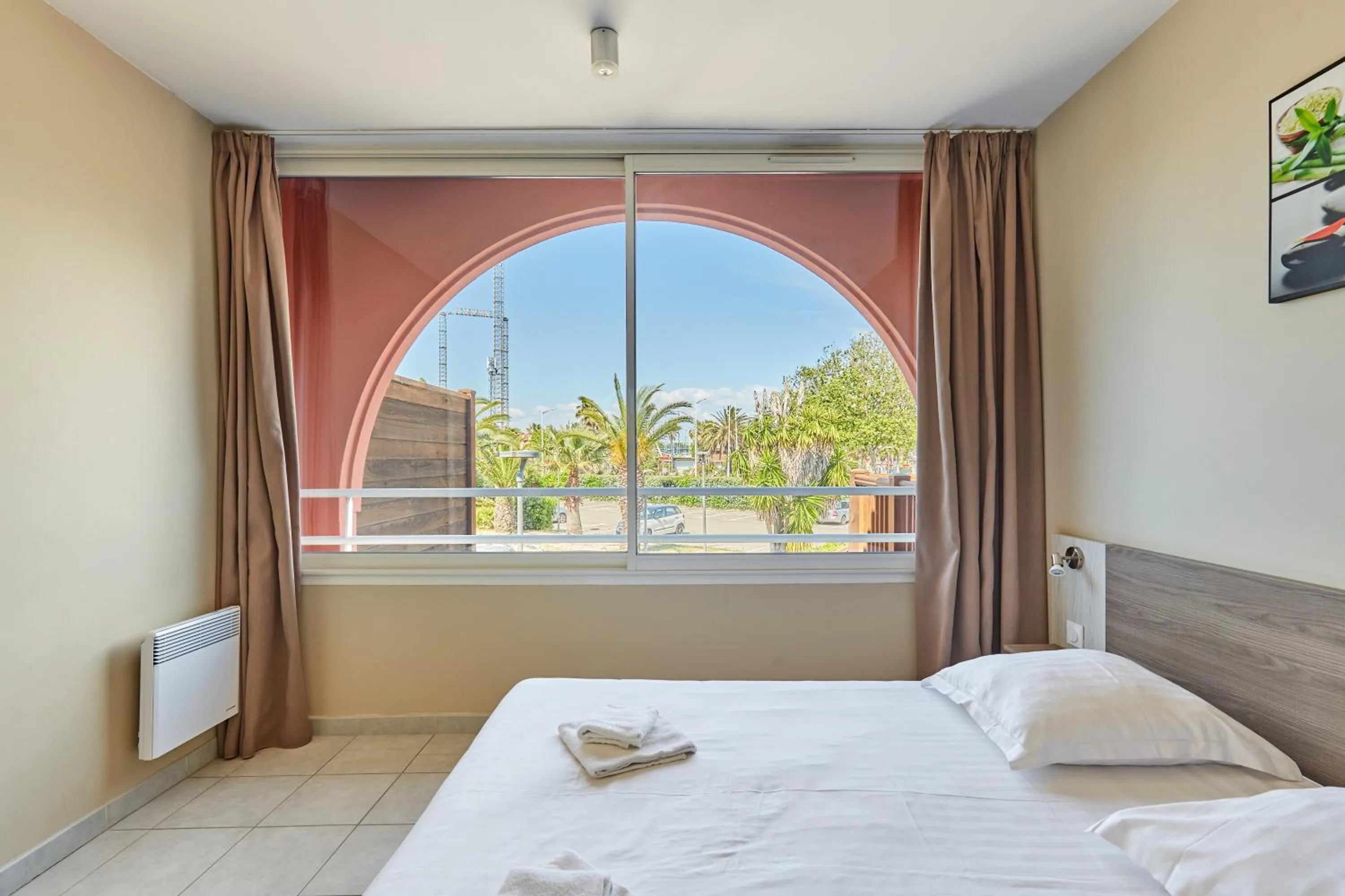 Bed in Résidence Odalys Du Golfe