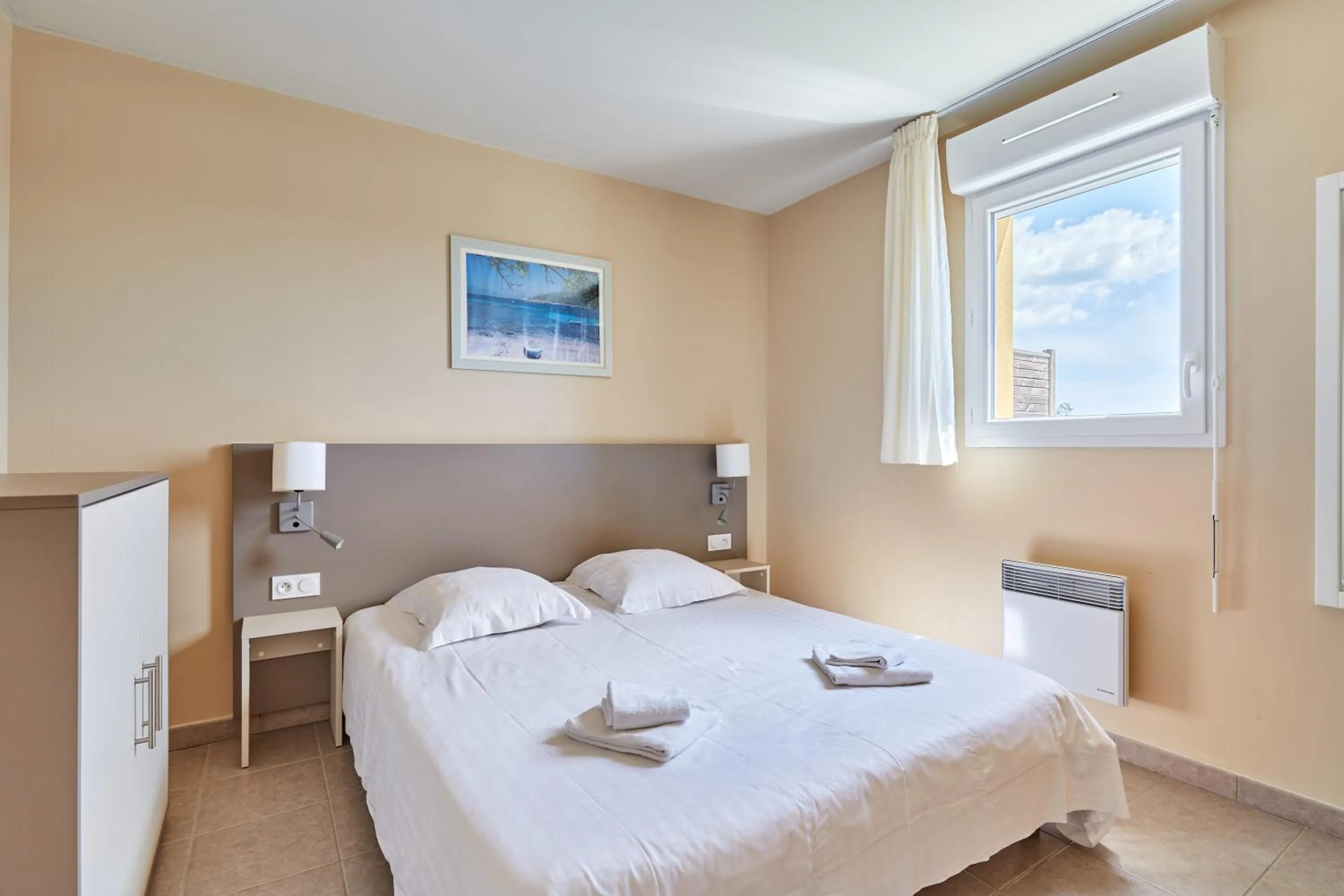 Bed in Résidence Odalys Du Golfe