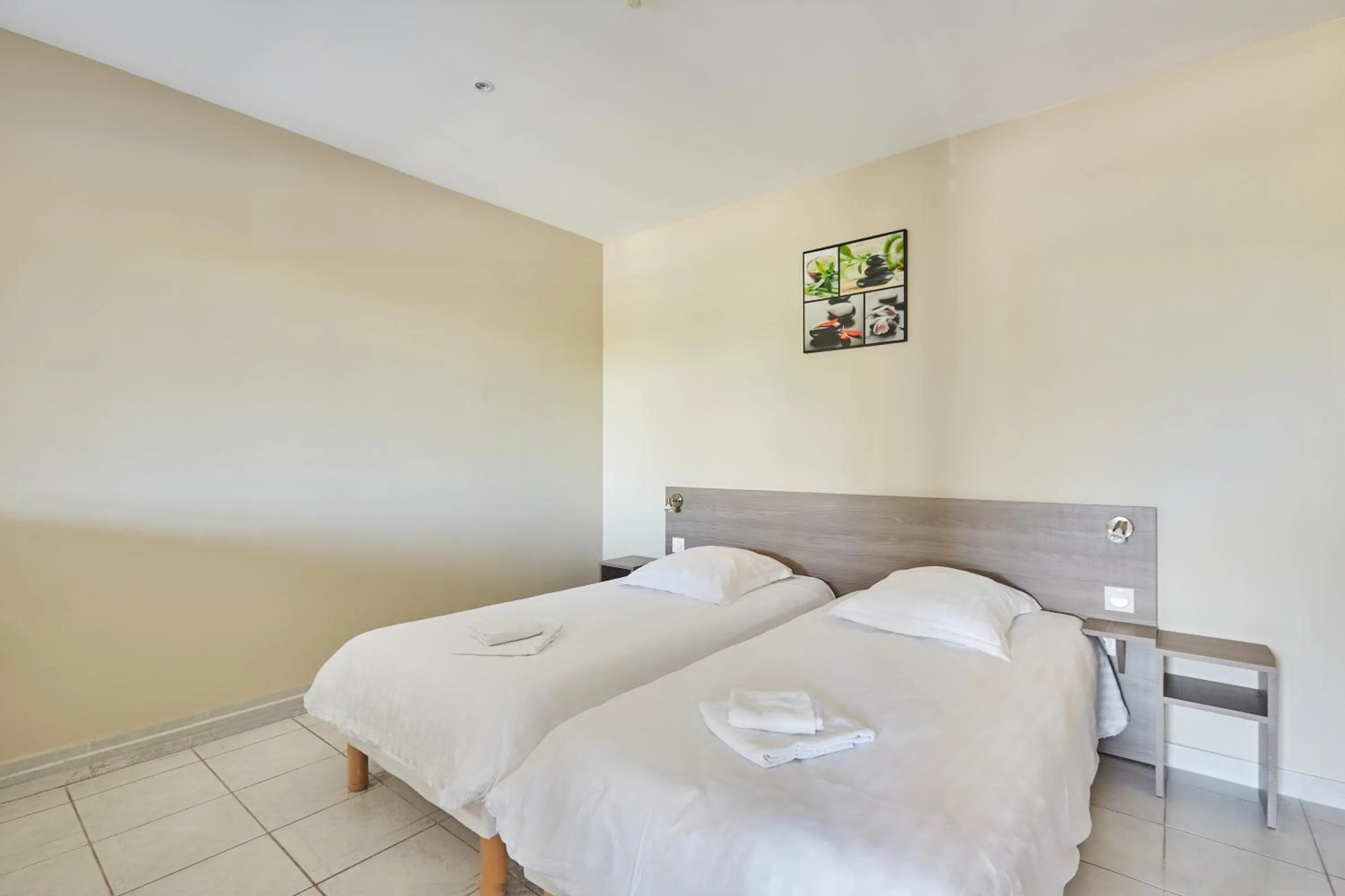 Bed in Résidence Odalys Du Golfe