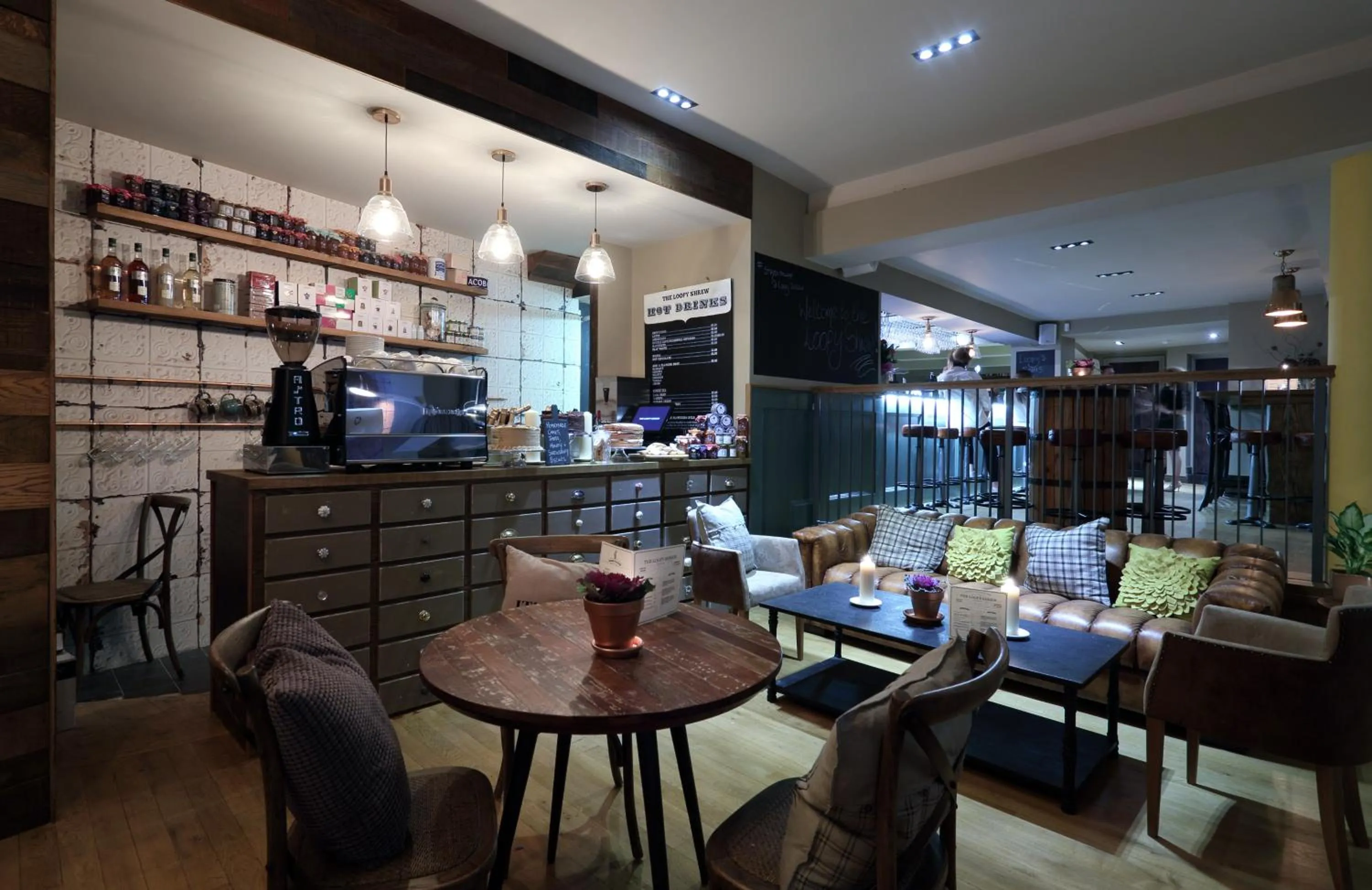 Lounge or bar in The Loopy Shrew