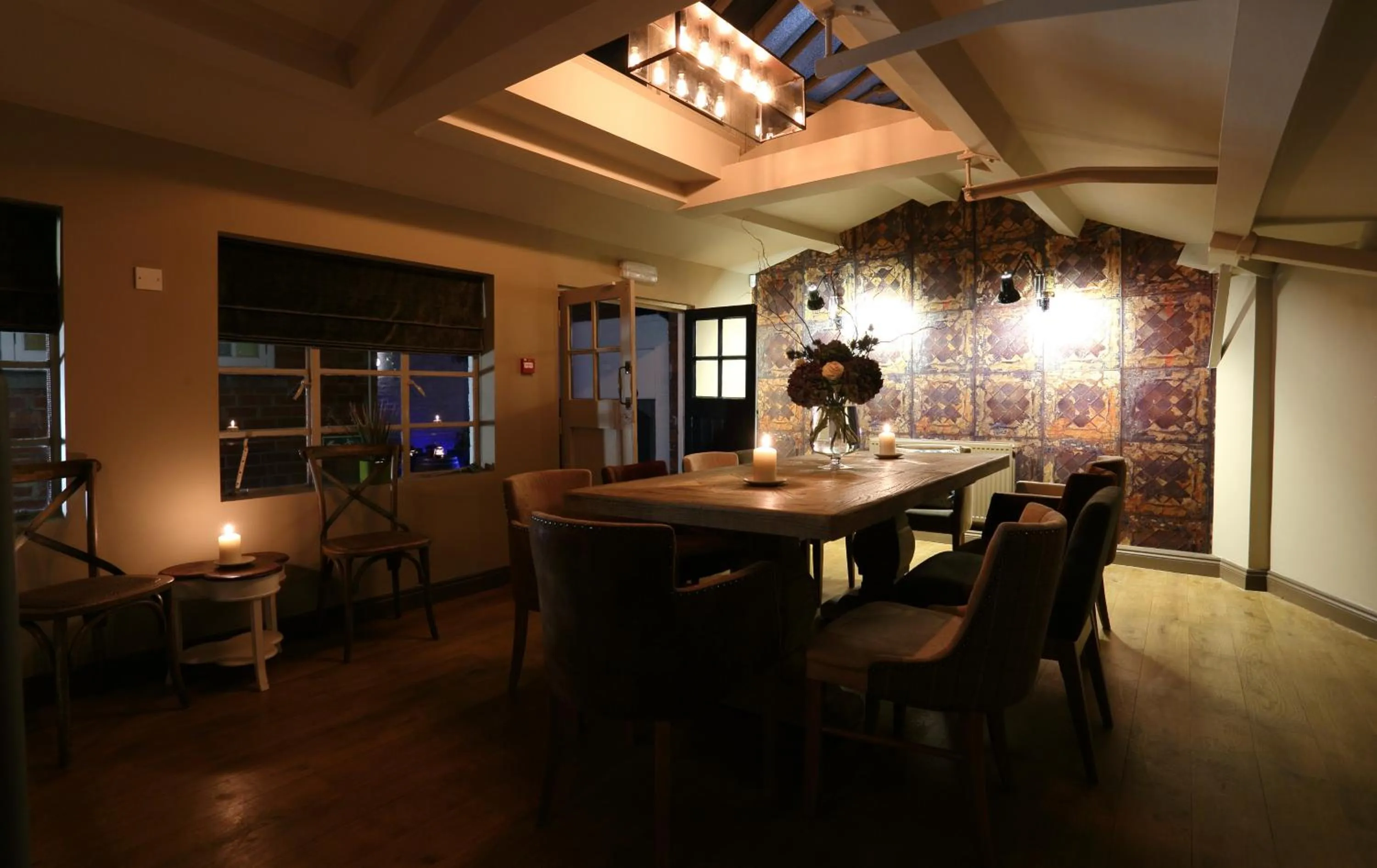 Restaurant/places to eat in The Loopy Shrew