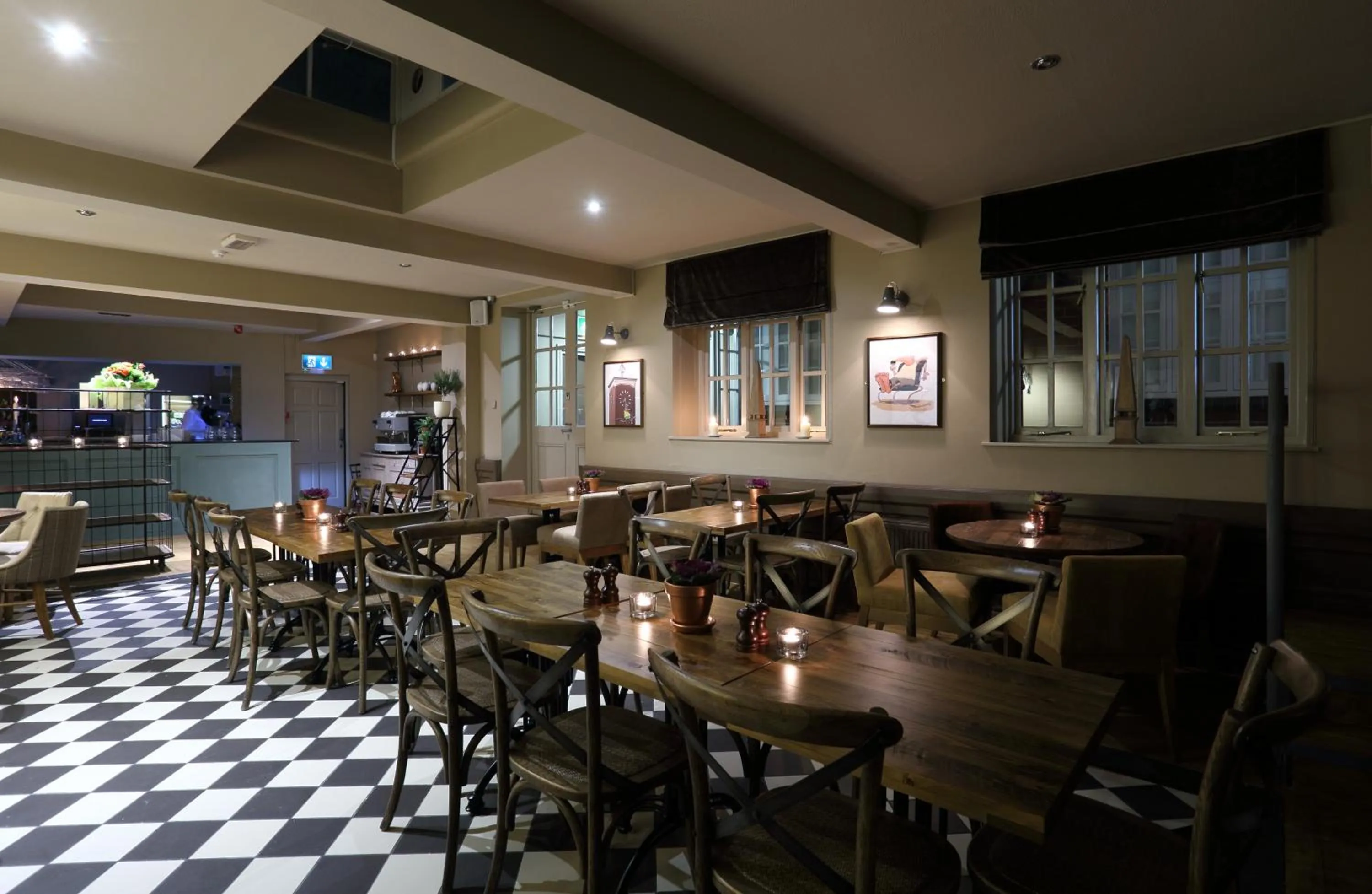 Restaurant/places to eat in The Loopy Shrew