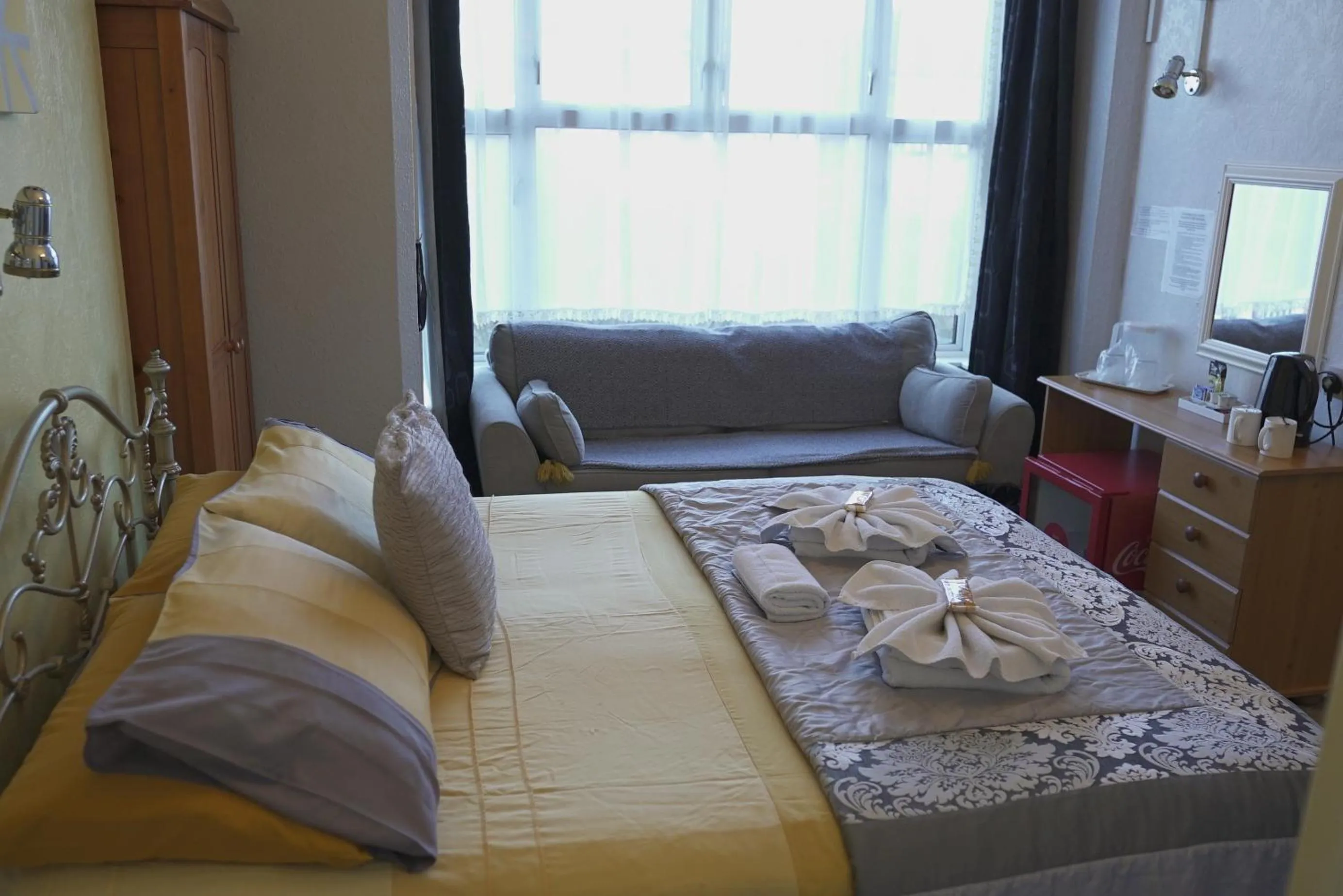 Bedroom, Bed in The Eastleigh