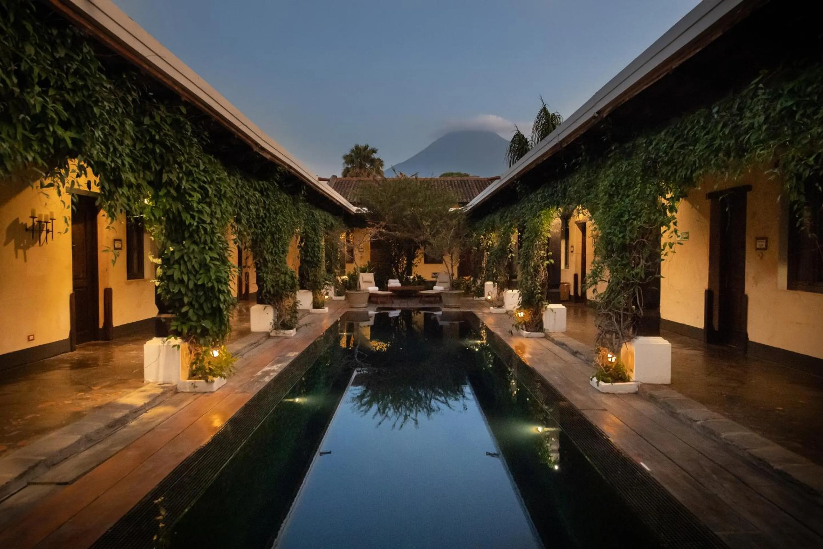 Swimming pool in Porta Hotel Antigua