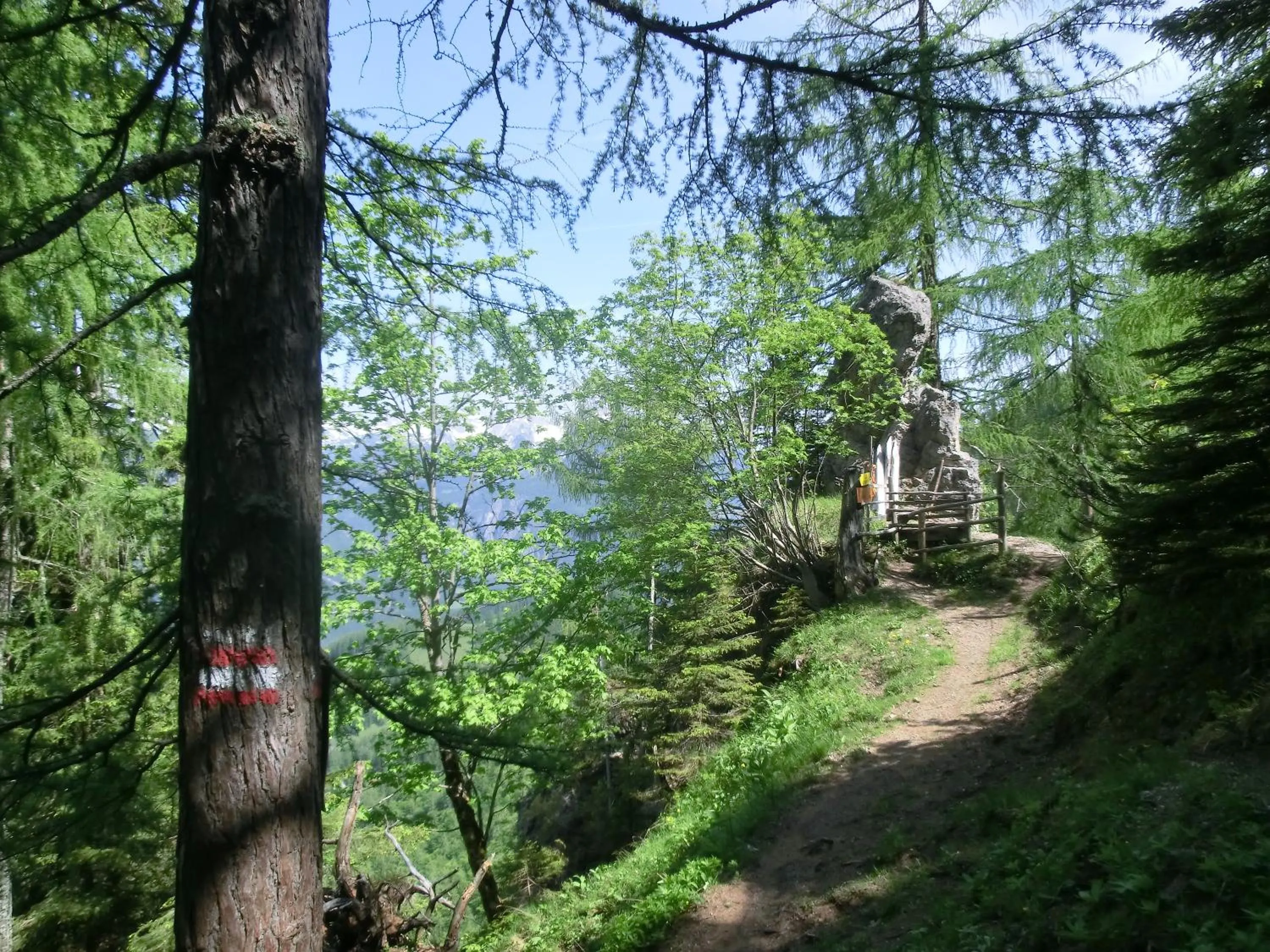 Natural landscape in Hotel garni Landhaus Bürtlmair