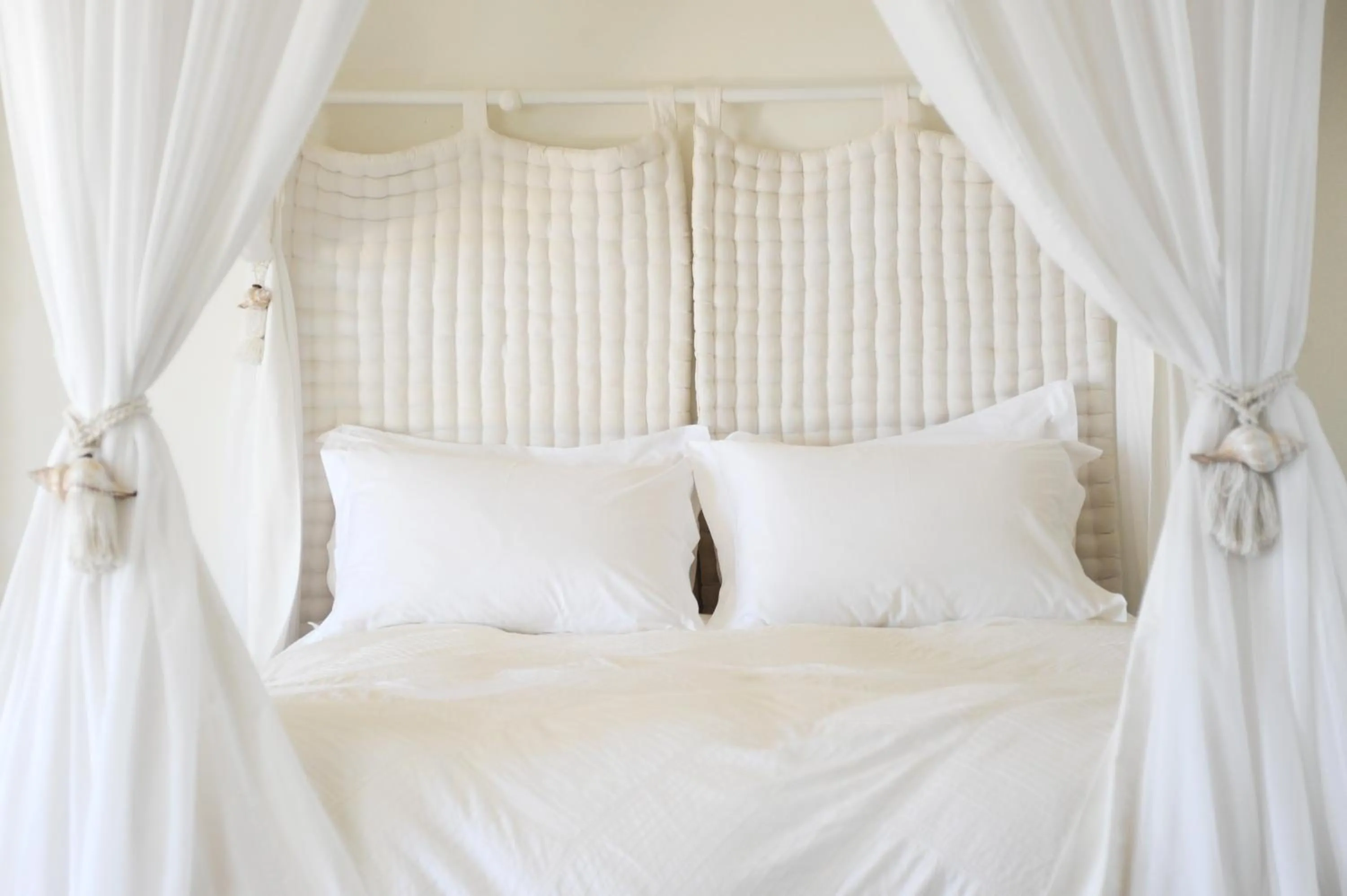 Decorative detail, Bed in Aigis Suites Kea