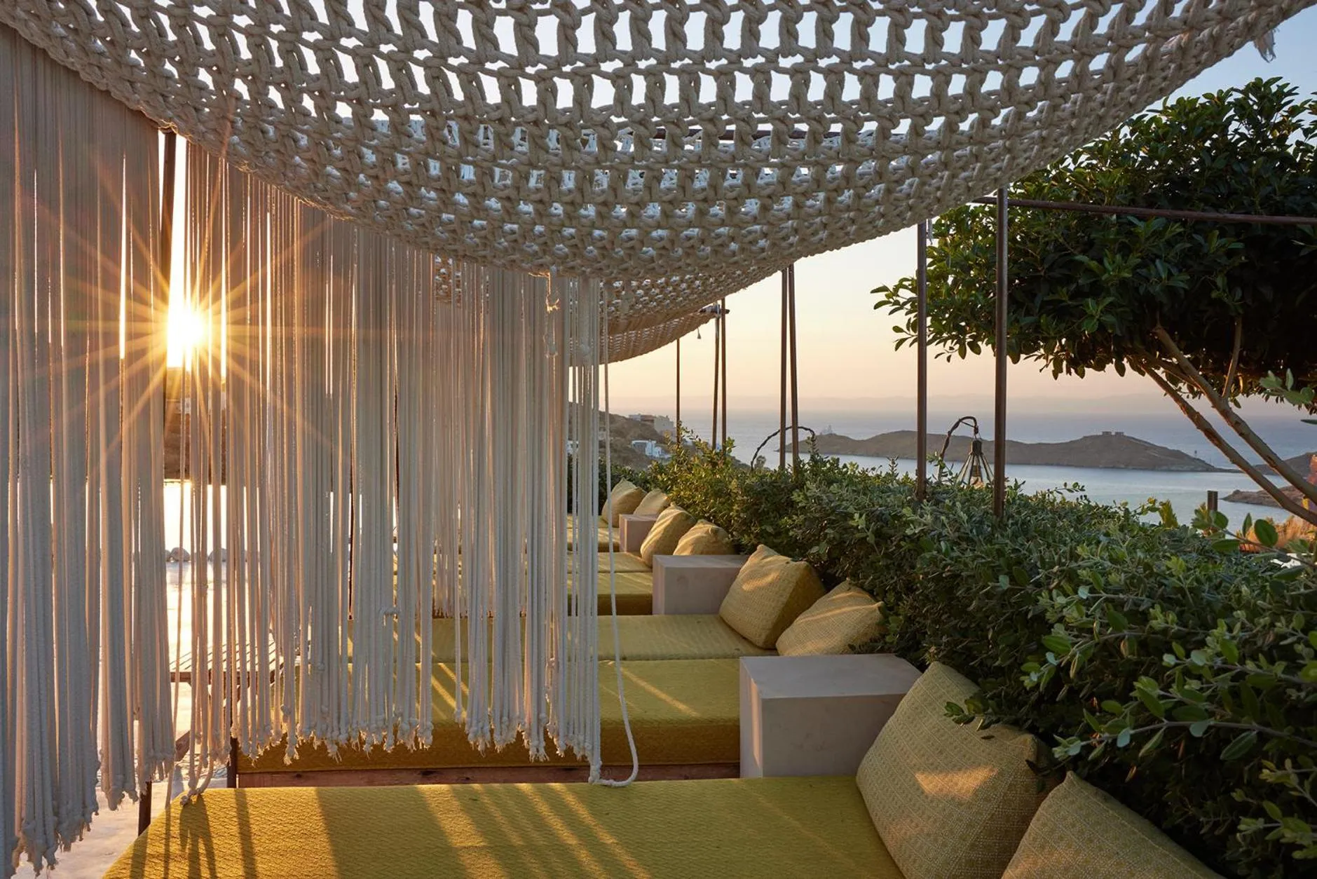 Day in Aigis Suites Kea