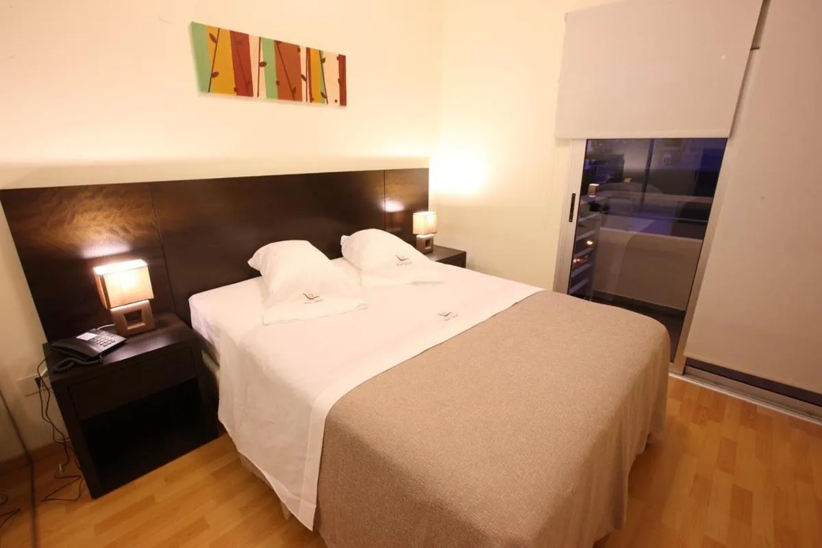 Photo of the whole room, Bed in Lecer Apart