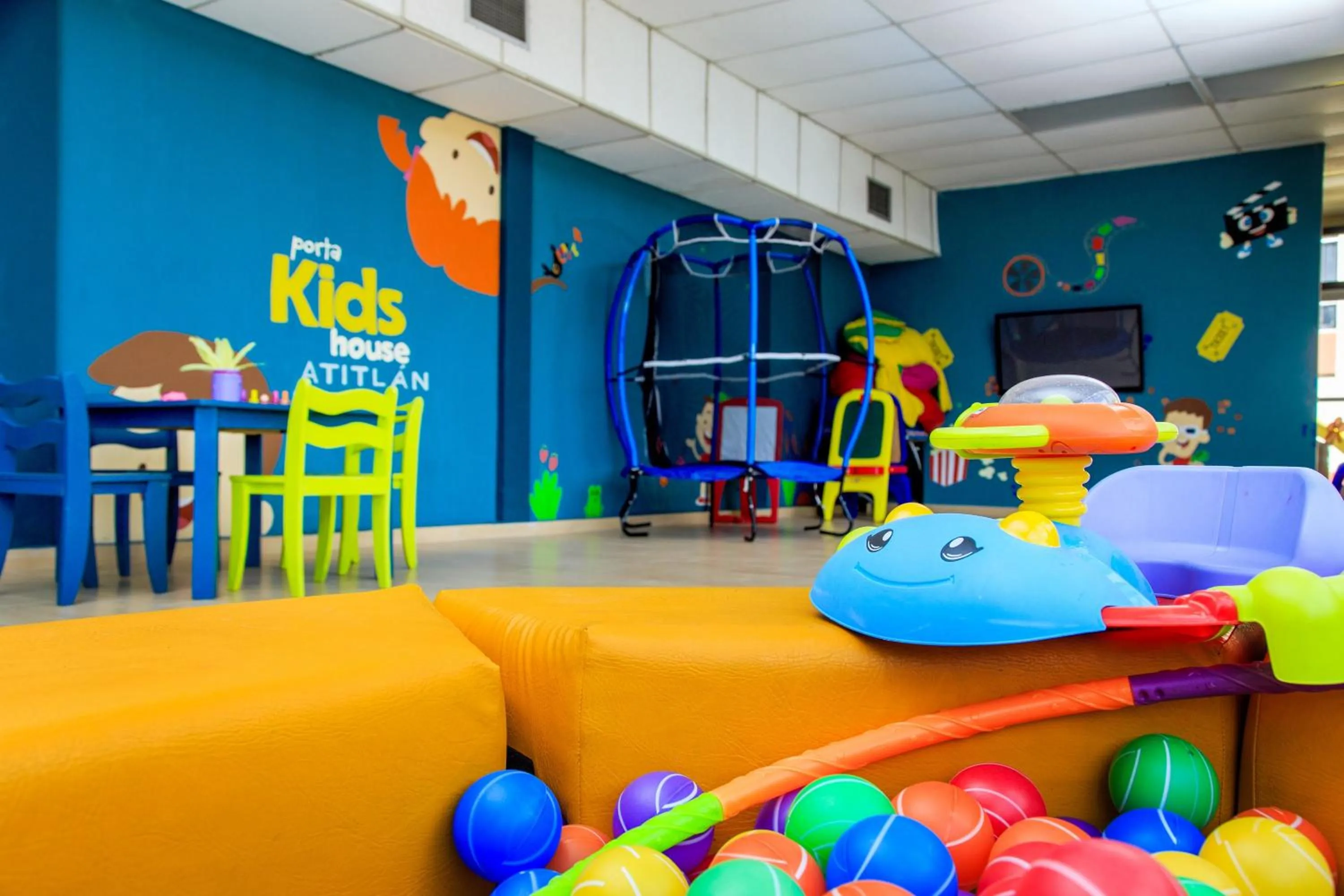 Kids's club in Porta Hotel del Lago