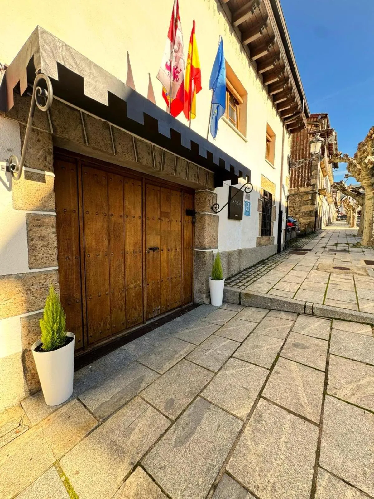 Off site in Hospedium Hotel La Fuente