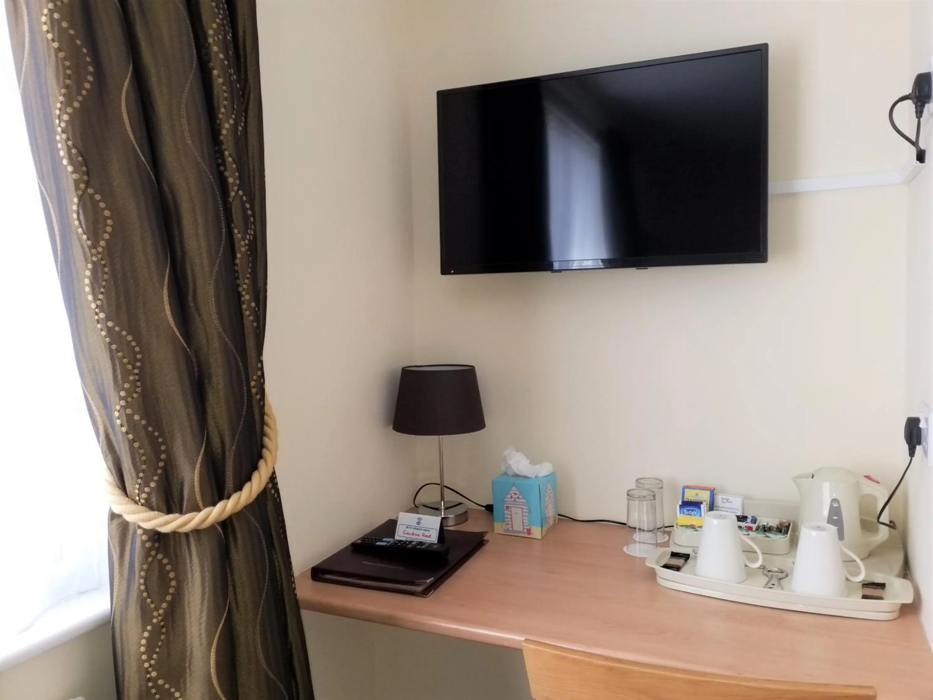 TV and multimedia in Geckos Rest