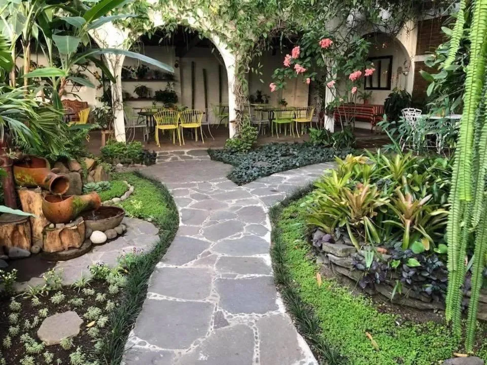 Arbol de Fuego Eco-hotel