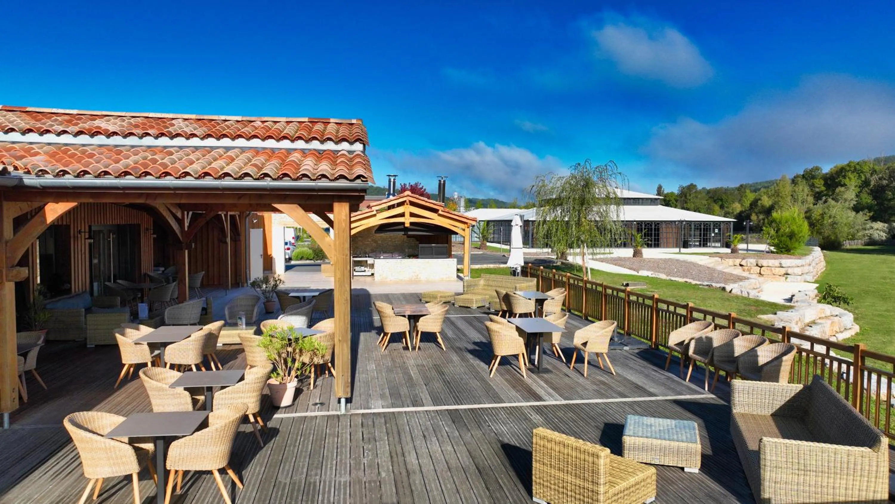 Patio in KYRIAD Périgueux - Boulazac