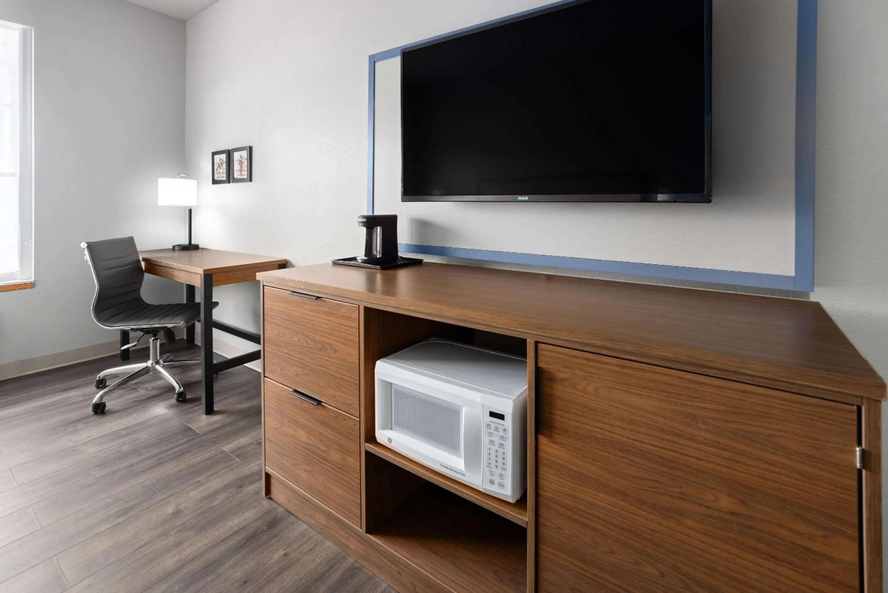 Photo of the whole room in AmericInn by Wyndham Iron Mountain