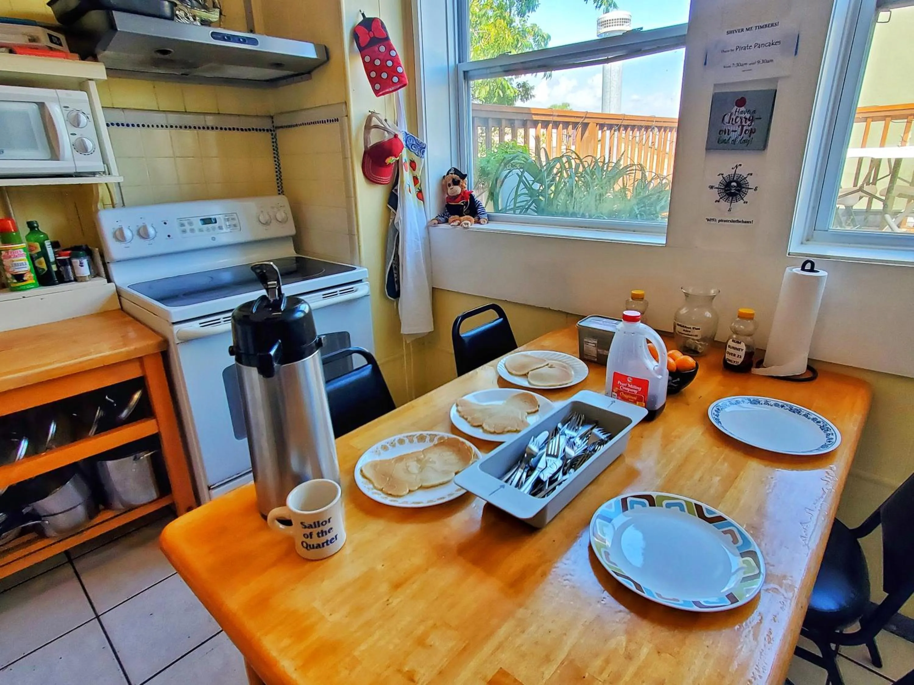 Dining area in The Pirate Haus Inn